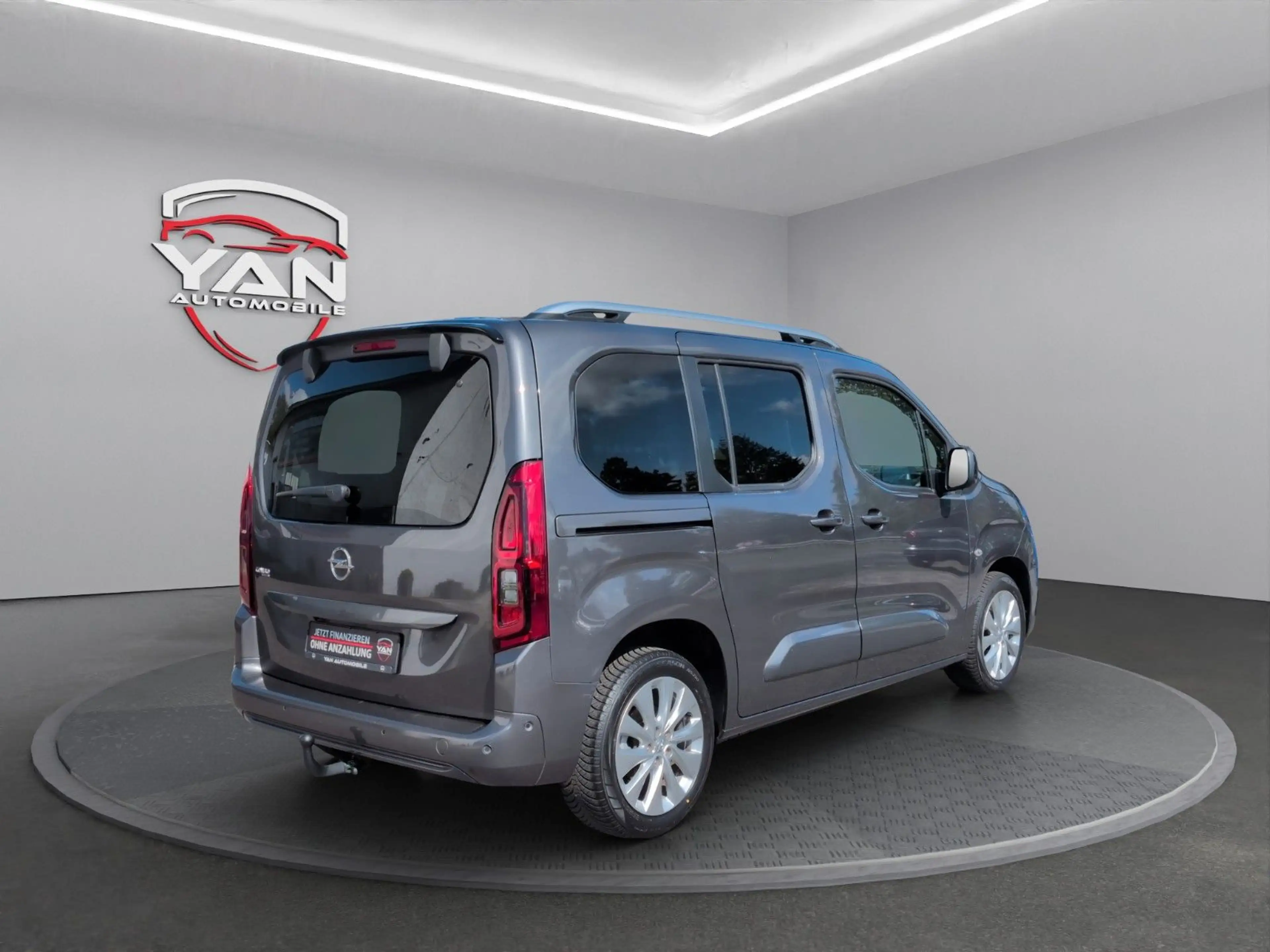 Opel Combo Life E Ultimate *PANORAMA*AUTOMATIK*AHK* — photo 6