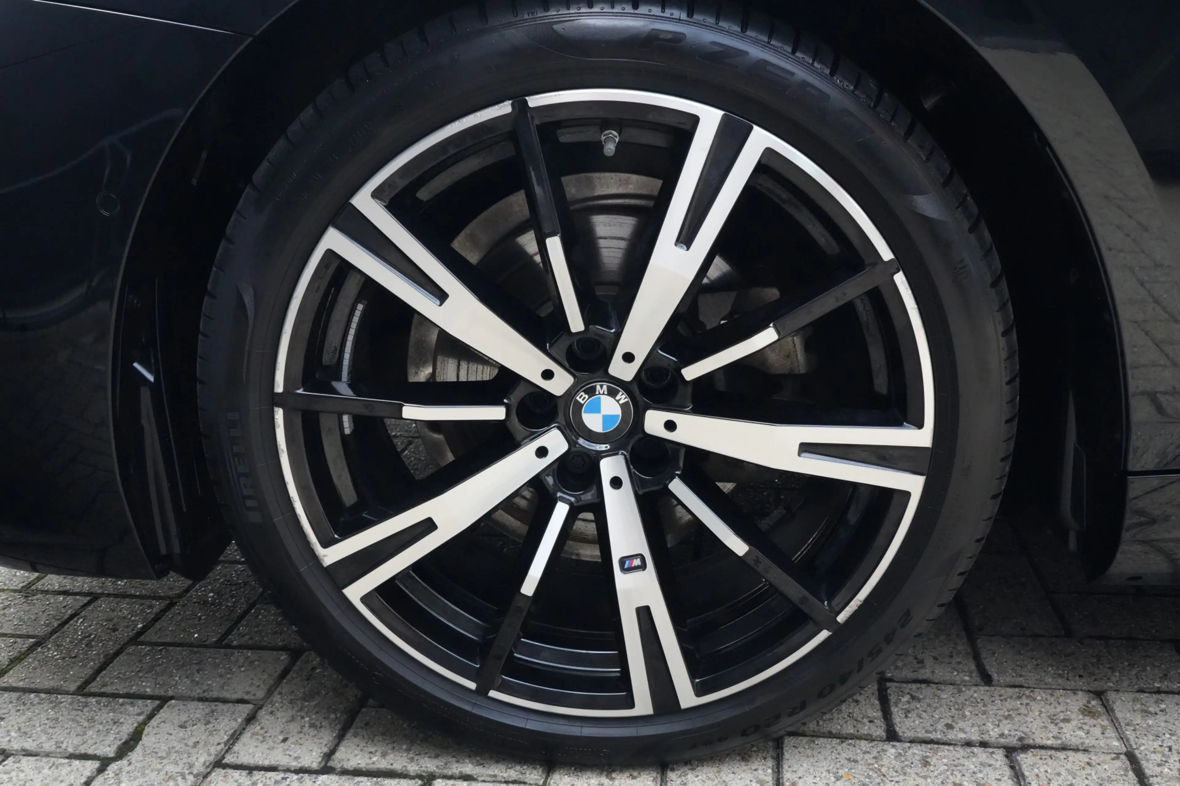 BMW 530 5-serie Touring 530e M Sport | 300PK | Pano | Harm — photo 6