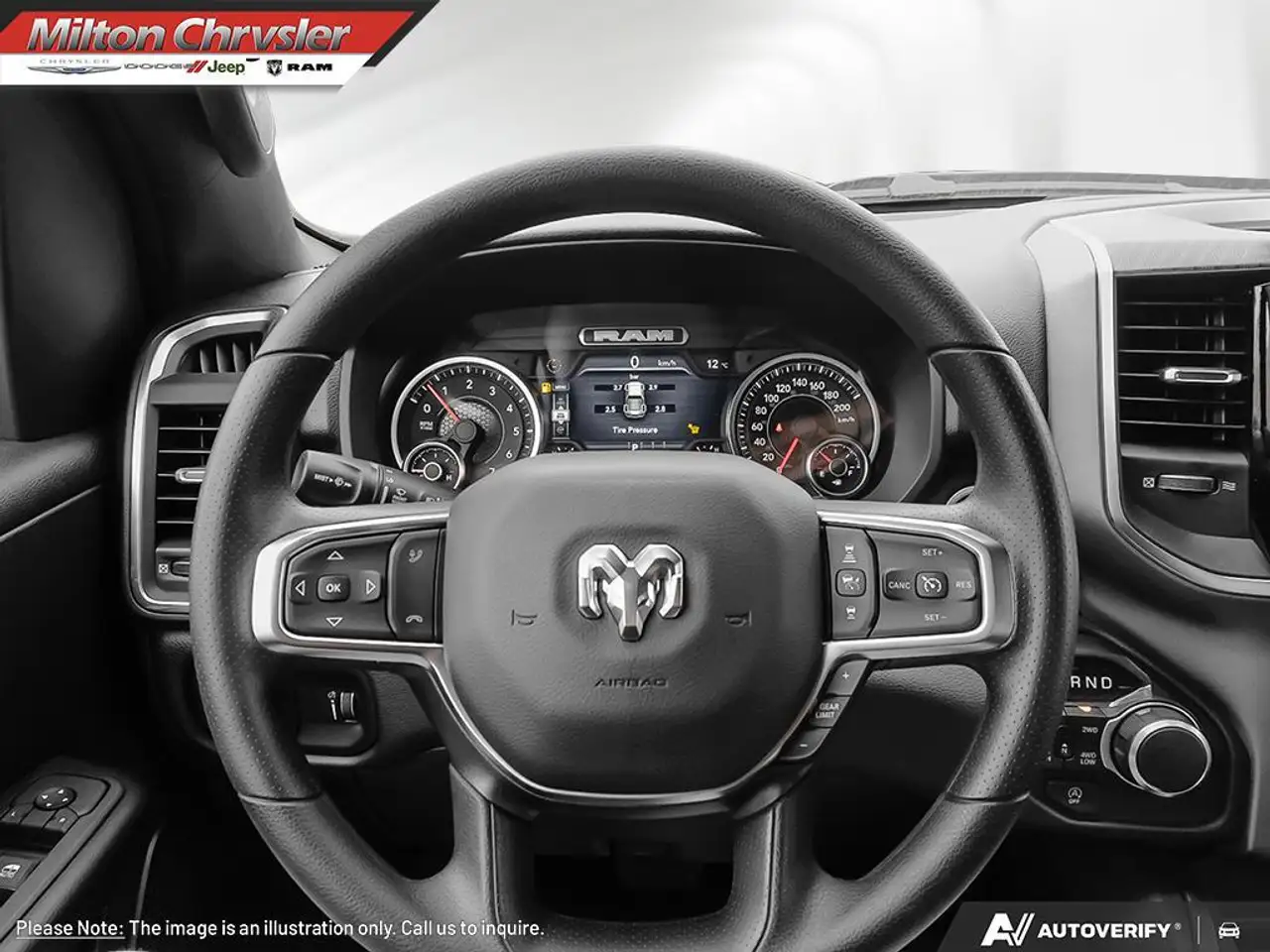 RAM 1500 снимка RAM 1500