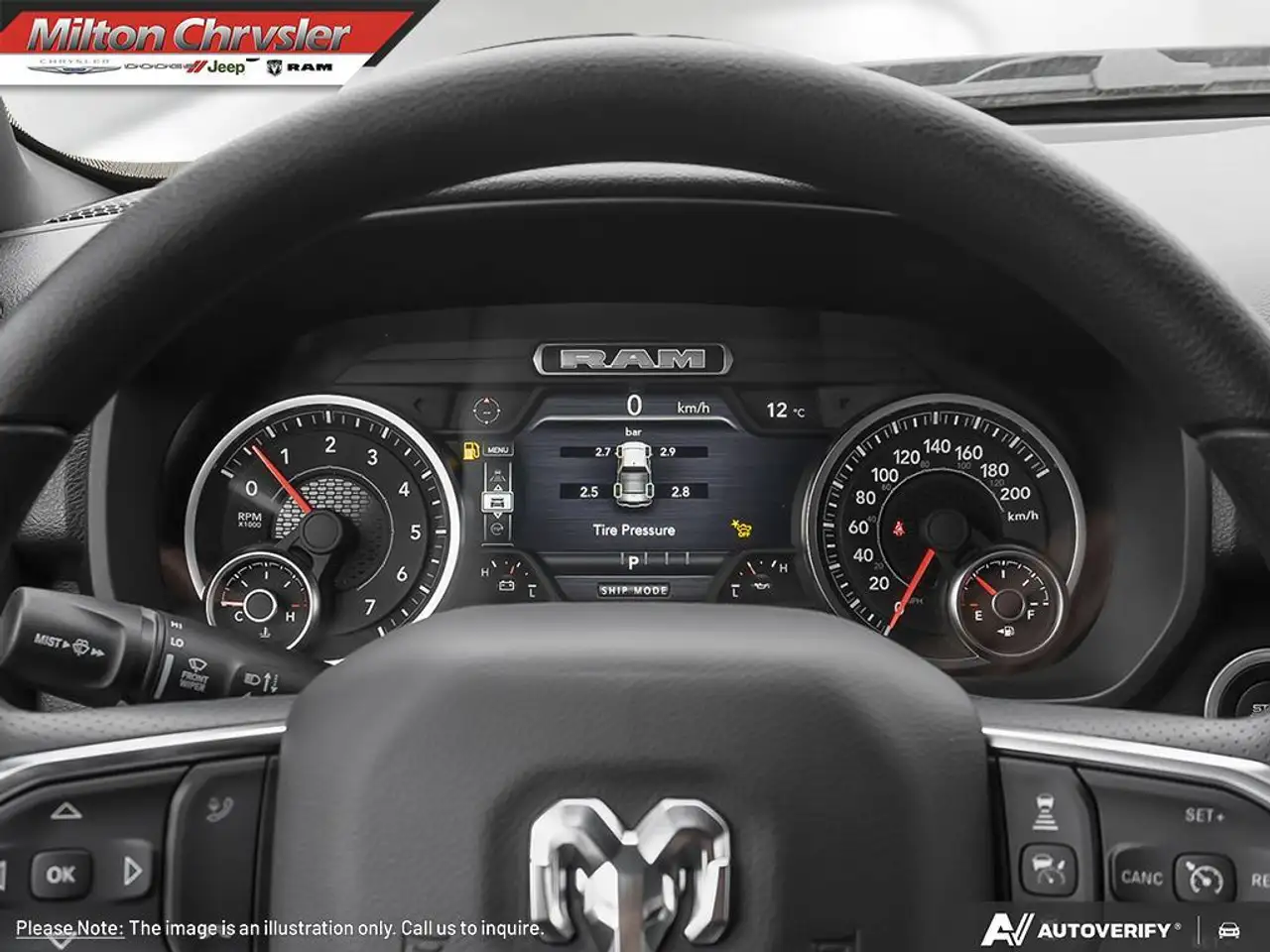 RAM 1500 снимка RAM 1500