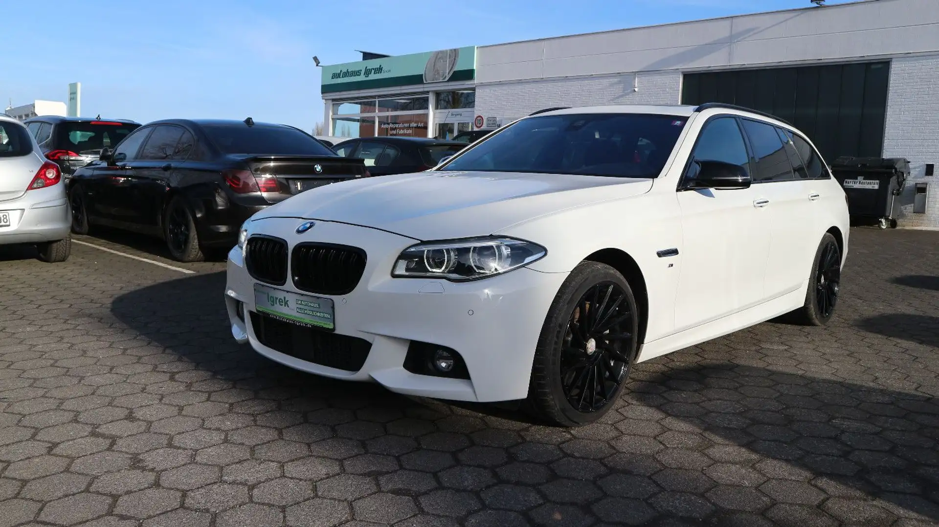 BMW 535 d xDrive Touring  Sport-Paket M-Paket Weiß - 2
