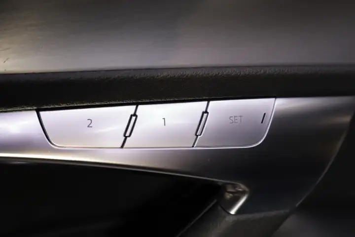 Audi A6 Avant S Line 45 TFSI quattro-ultra (2021) 2022, foto 24