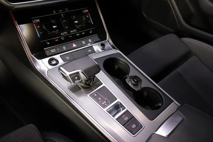 Audi A6 Avant S Line 45 TFSI quattro-ultra (2021) 2022, foto 45