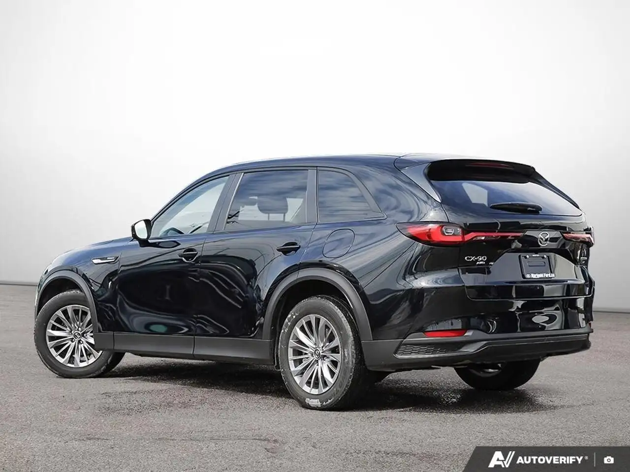 Mazda CX-90 PHEV снимка Mazda CX-90 PHEV