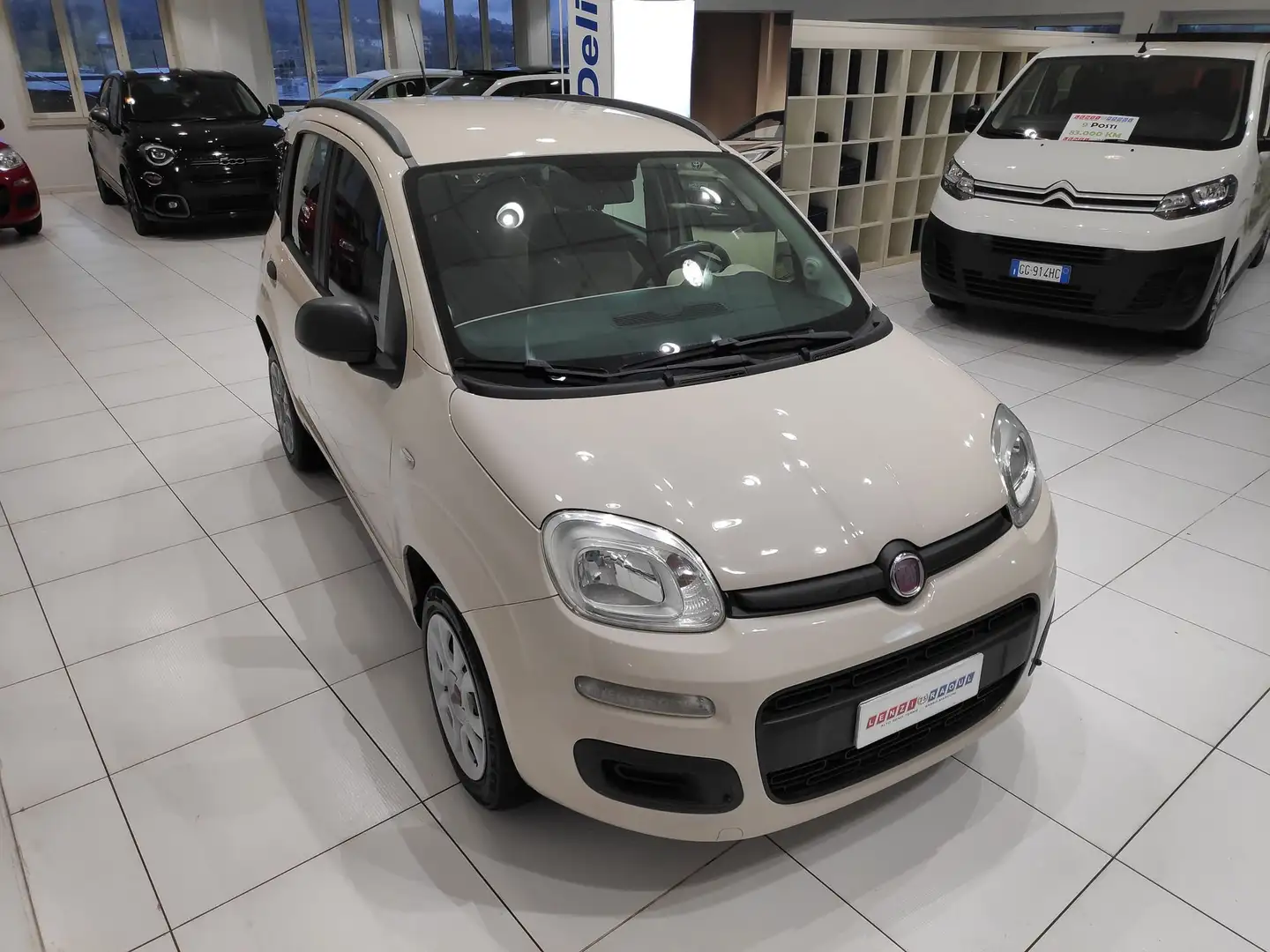Fiat Panda Panda 0.9 TwinAir Turbo Natural Power Easy*X C.OM* Beige - 1