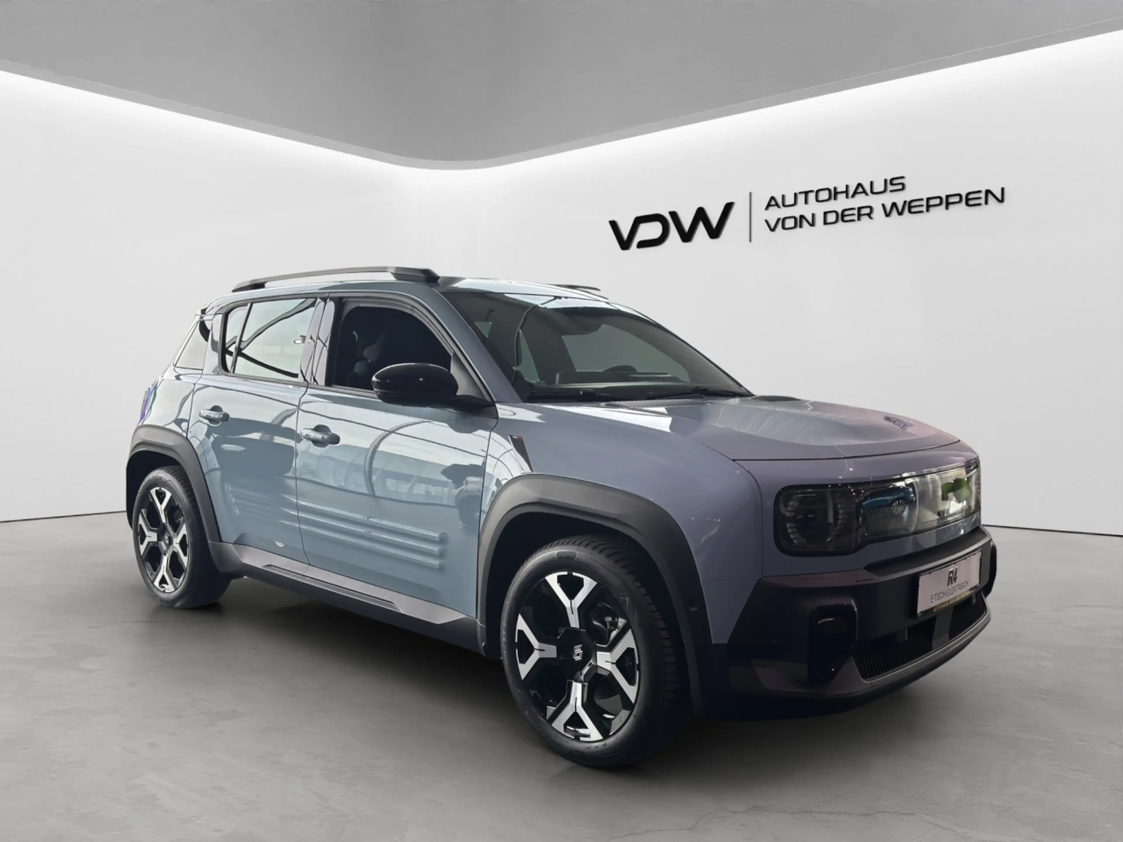 Renault R 4 E-Tech Electric 150 Comfort Range Techno Klima — photo 10