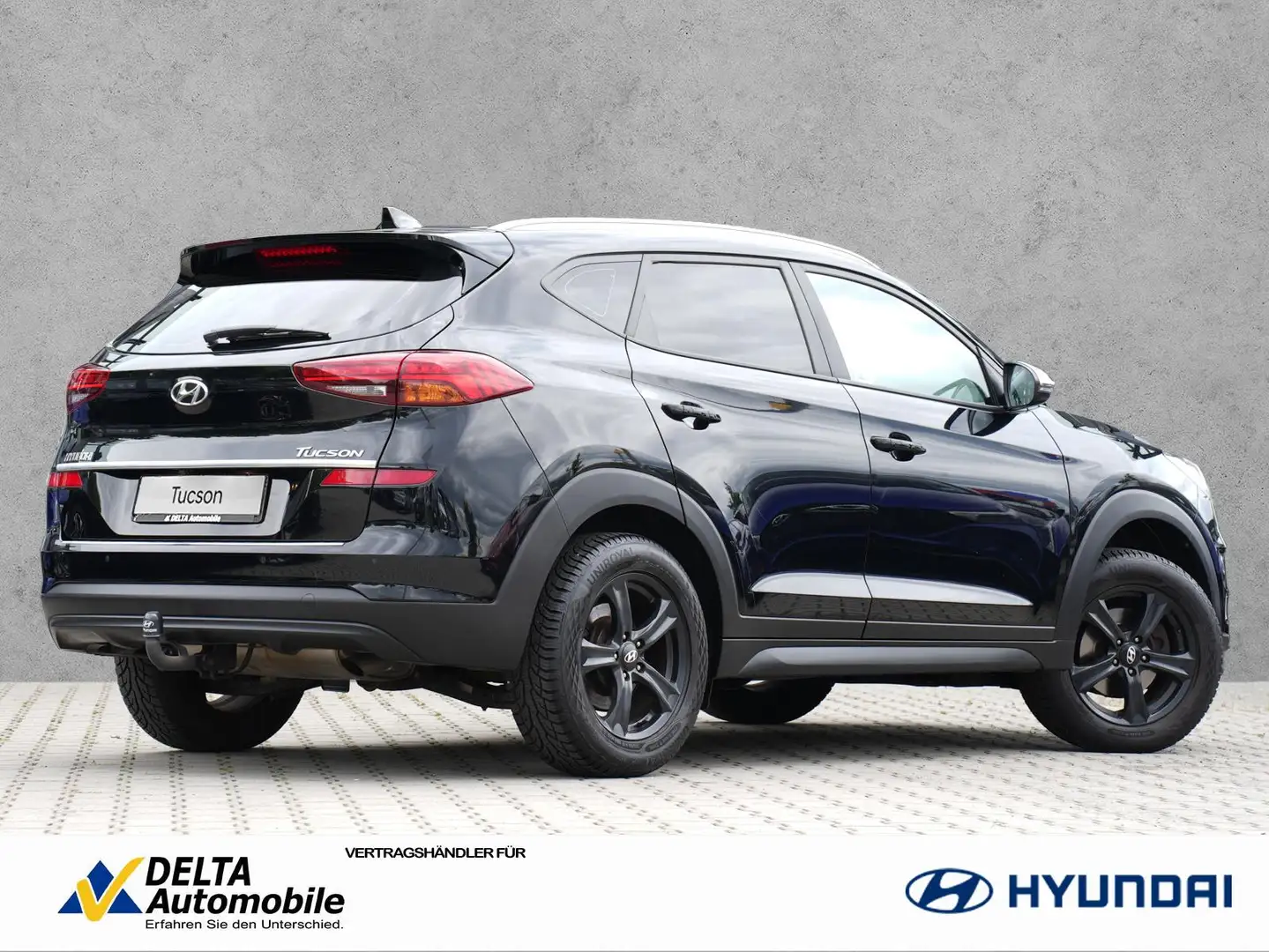 Hyundai TUCSON 1.6 Trend NAVI KAMERA LED Černá - 2
