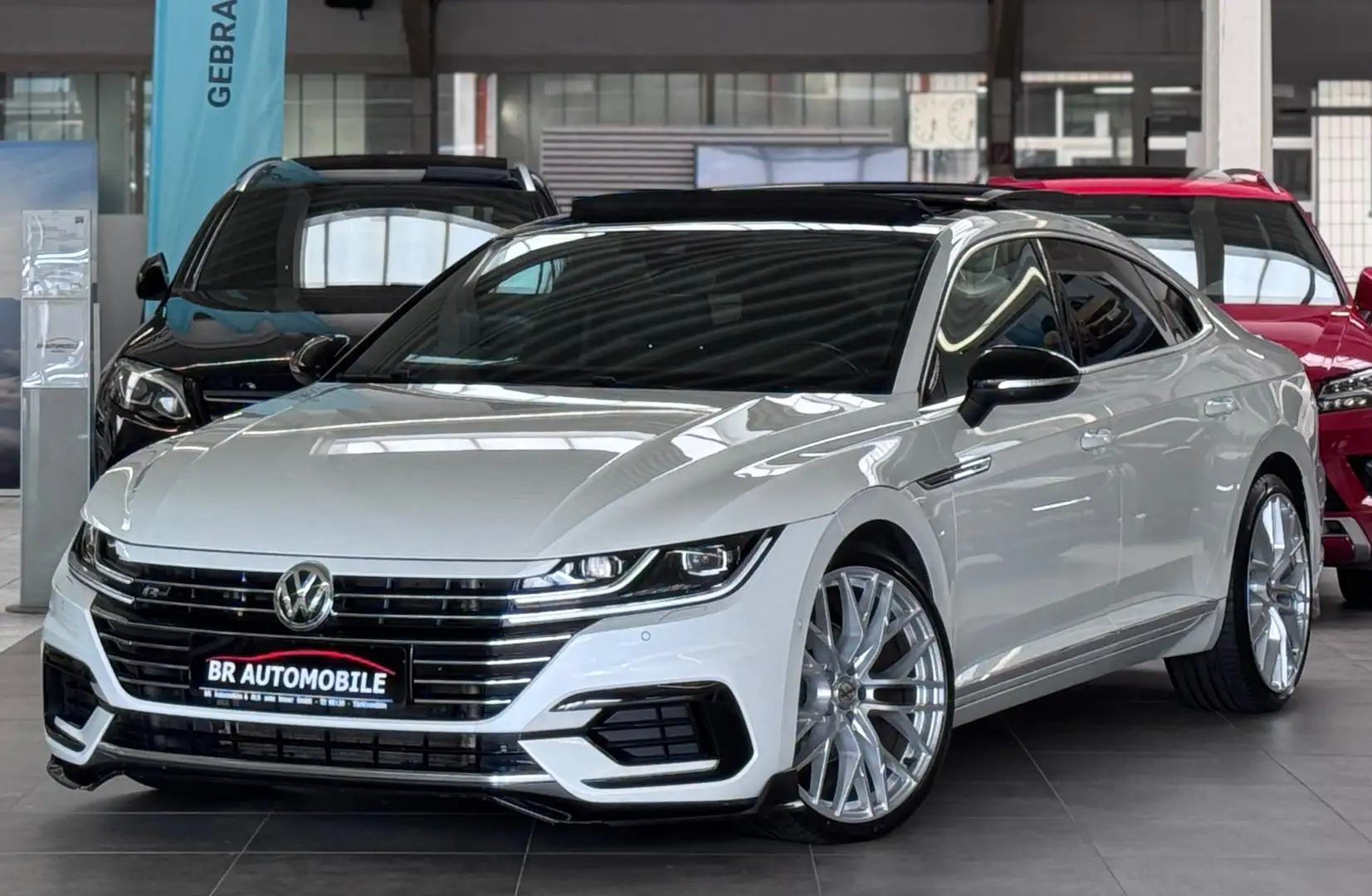 Volkswagen Arteon R-Line 4Motion*LED*Pano*Standheizung*Kamera*20Zoll Weiß - 1