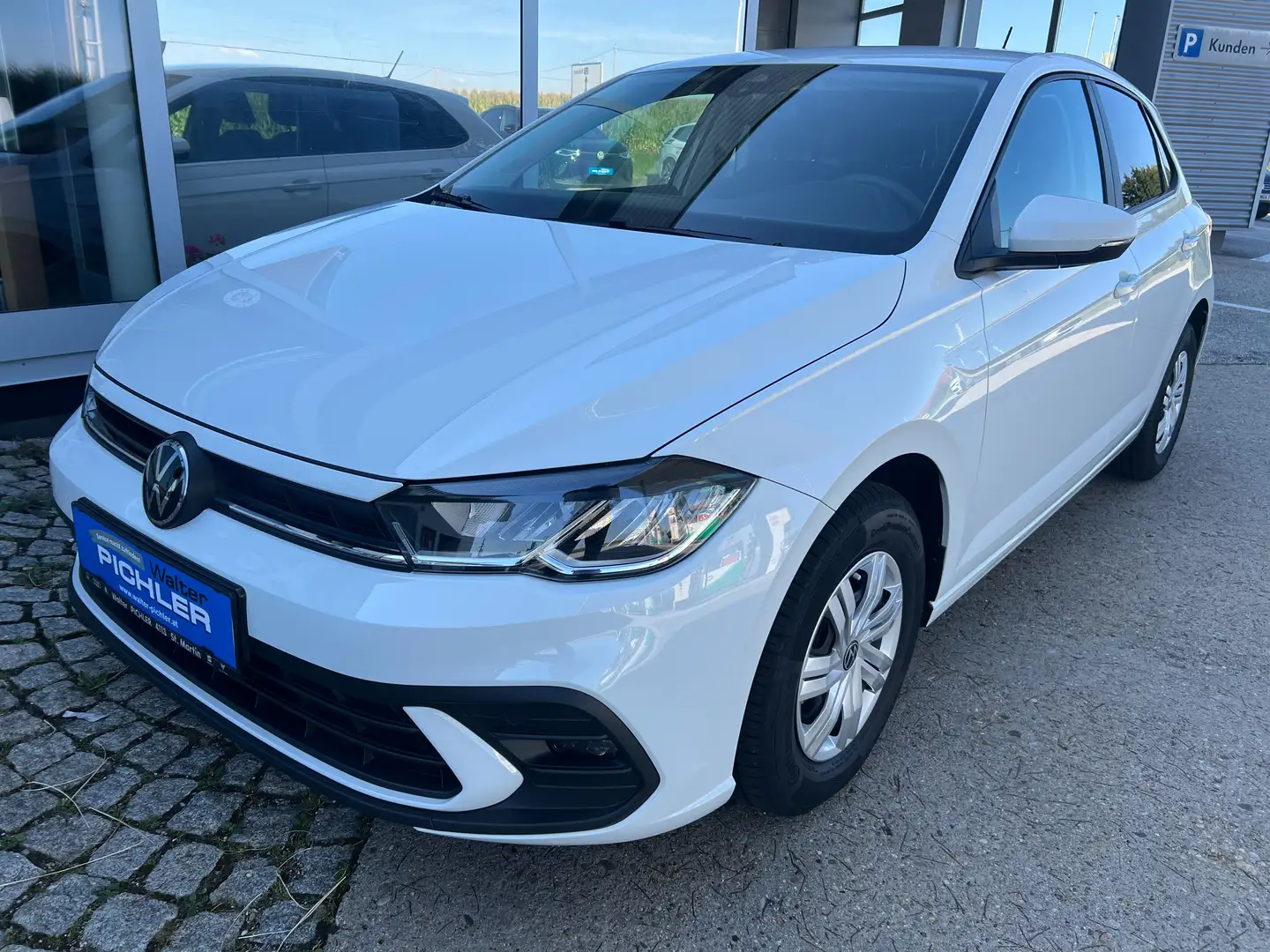 Volkswagen Polo 1.0i Bianco - 1