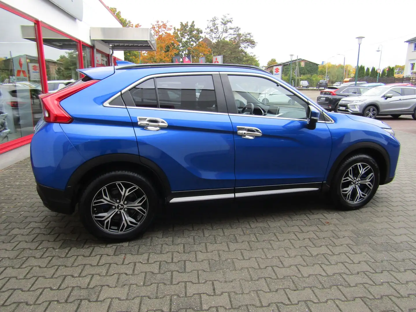 Mitsubishi Eclipse Cross 1.5CVTSpirit+ Standheizung 360°Kamera Allwetter Bleu - 2