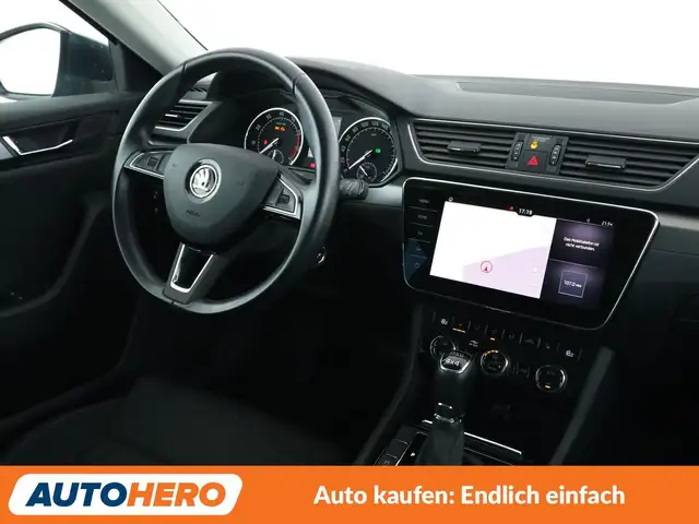 Skoda Superb view 13
