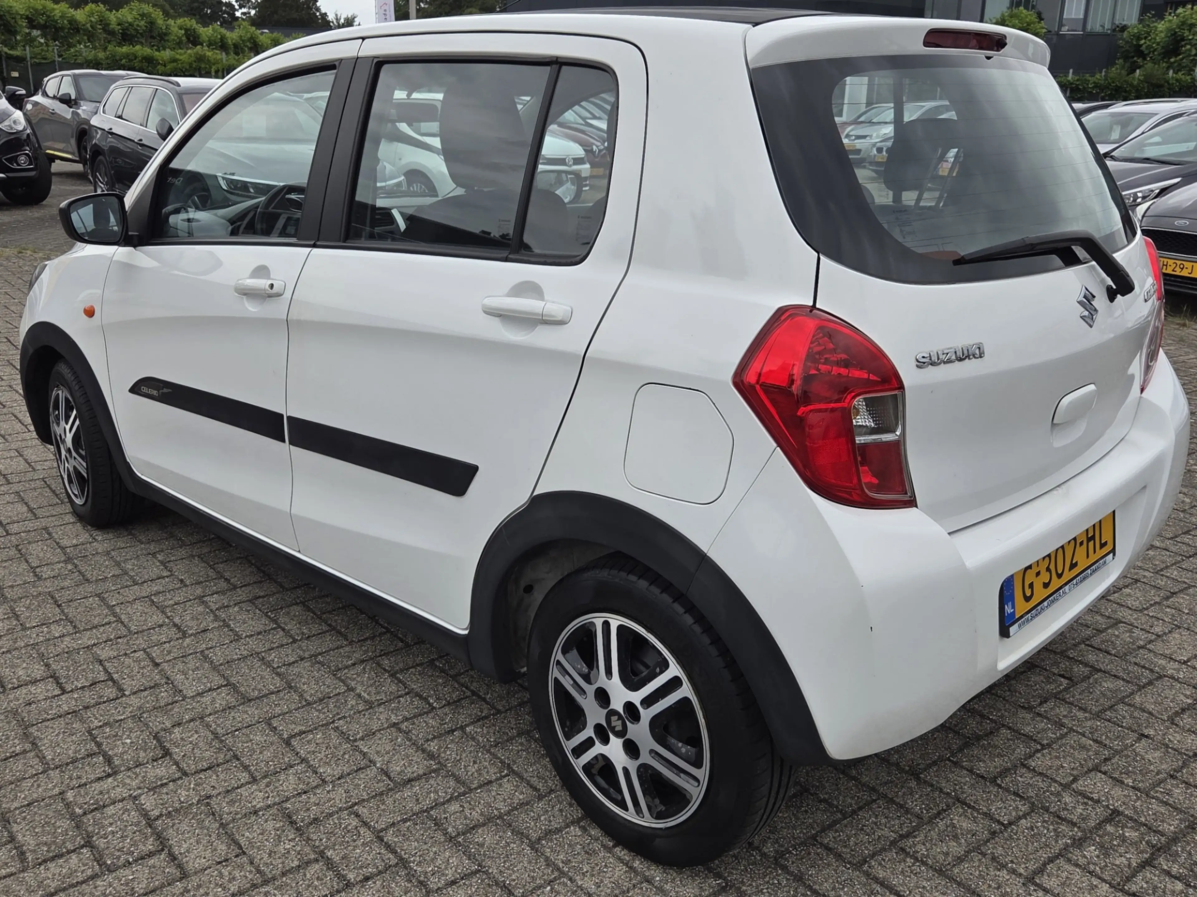 Suzuki Celerio 1.0 Comfort/NAVI/APPELCARPLAY — photo 11