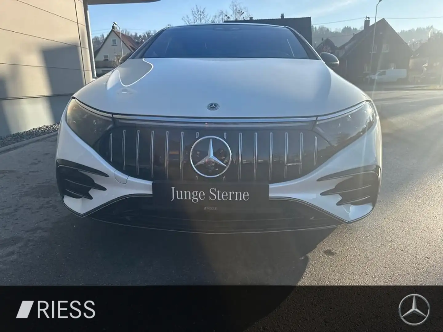Mercedes-Benz EQS 53 AMG 4M Premium Plus 22 Zoll Carbon Nappa Weiß - 2