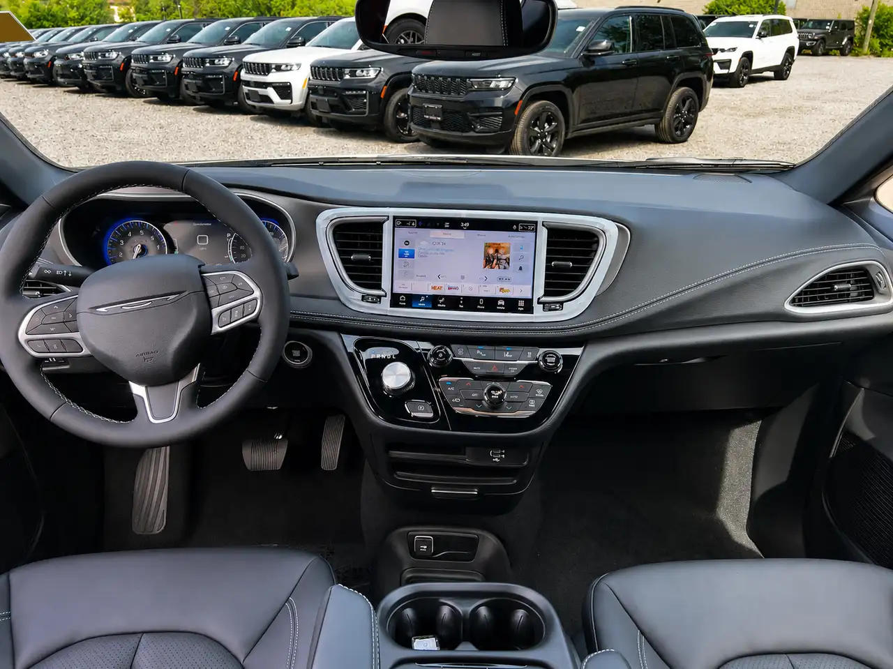 Chrysler Pacifica fotografie Chrysler Pacifica