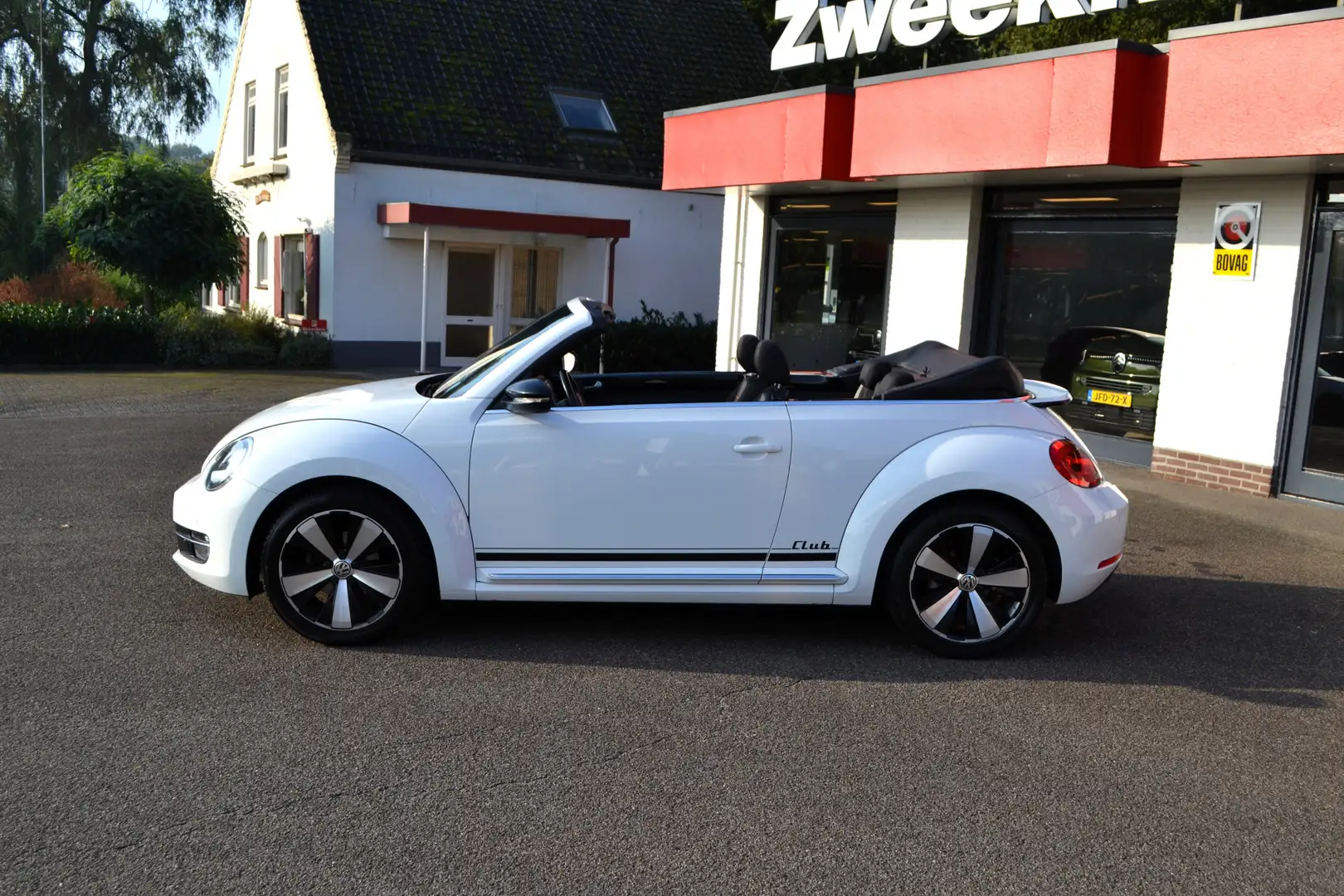 Volkswagen Beetle Cabriolet 1.2 TSI Club, Navi, Clima, Pdc V+A, LM 1 Wit - 2