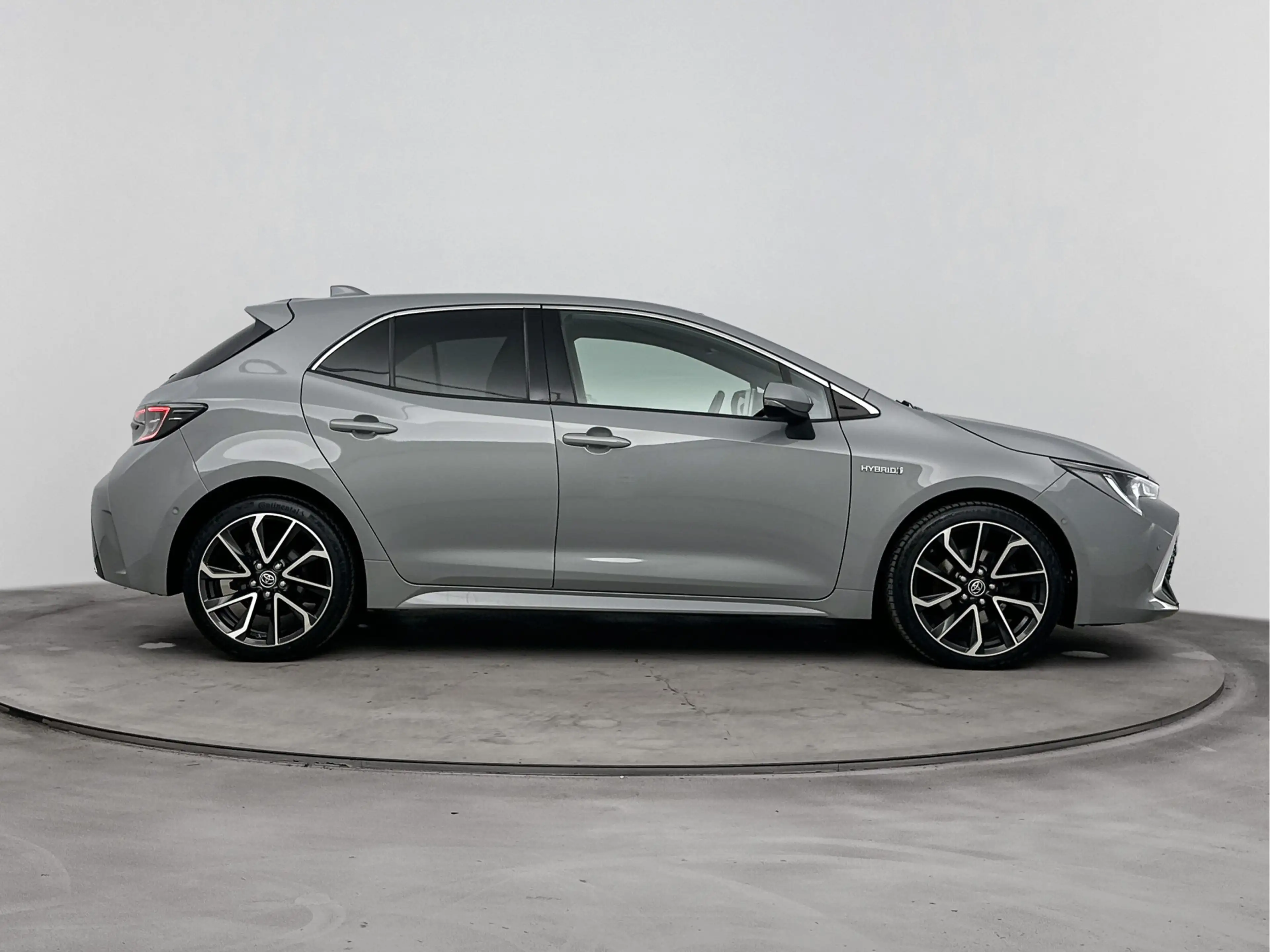Toyota Corolla 2.0 Hybrid Executive Limited | Parkeersensoren V+A — photo 11