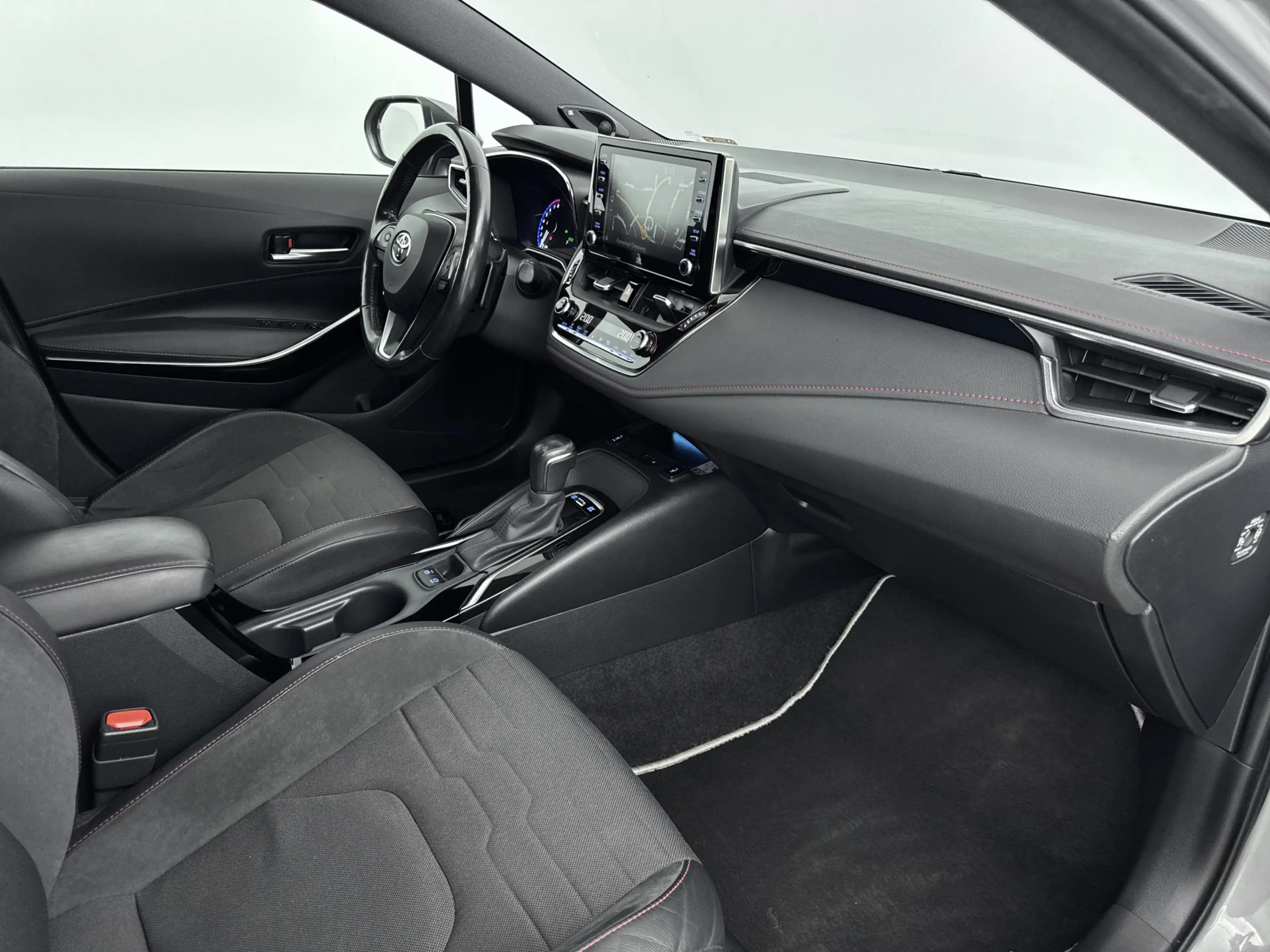 Toyota Corolla 2.0 Hybrid Executive Limited | Parkeersensoren V+A — photo 6
