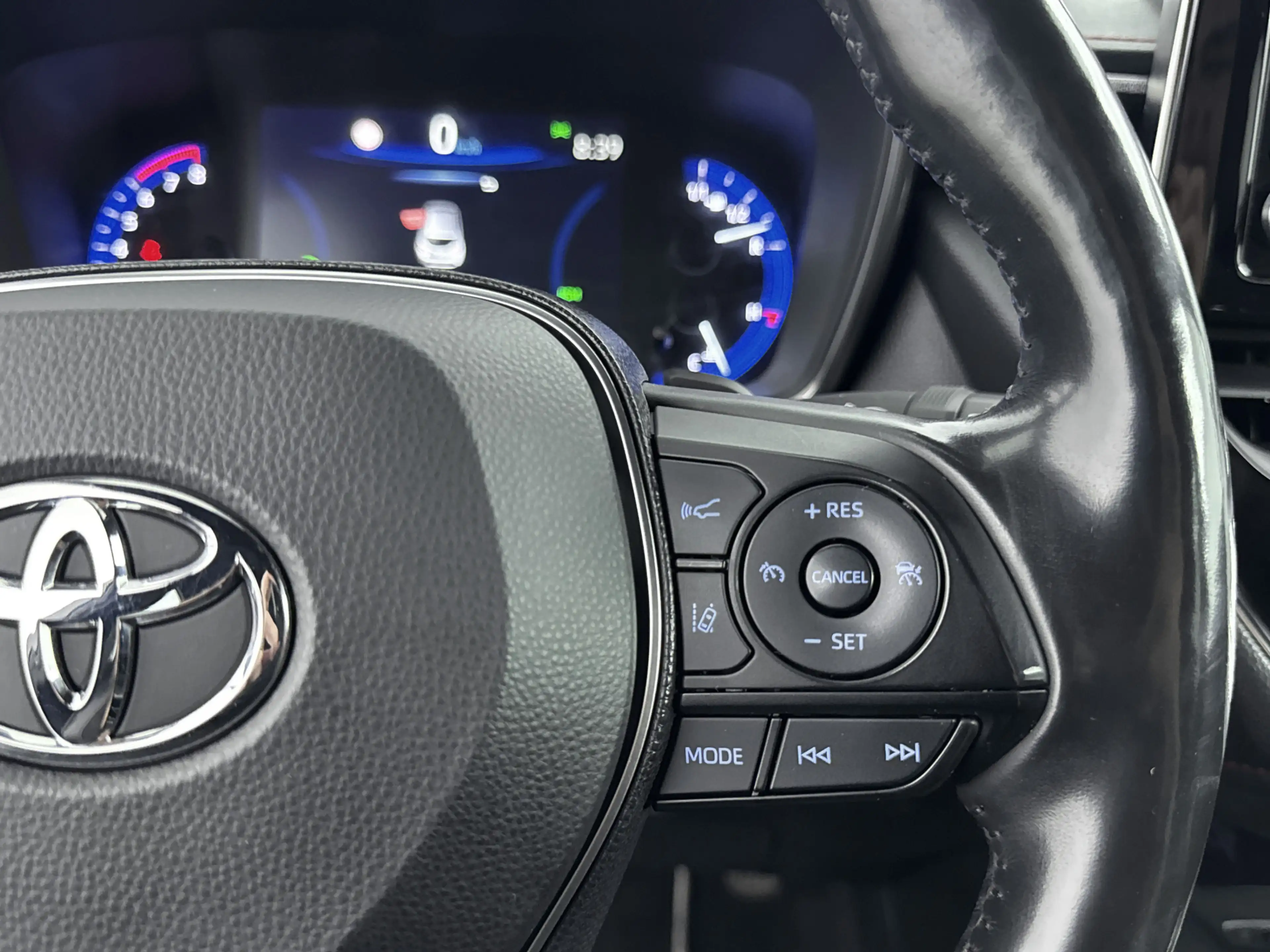 Toyota Corolla 2.0 Hybrid Executive Limited | Parkeersensoren V+A — photo 14