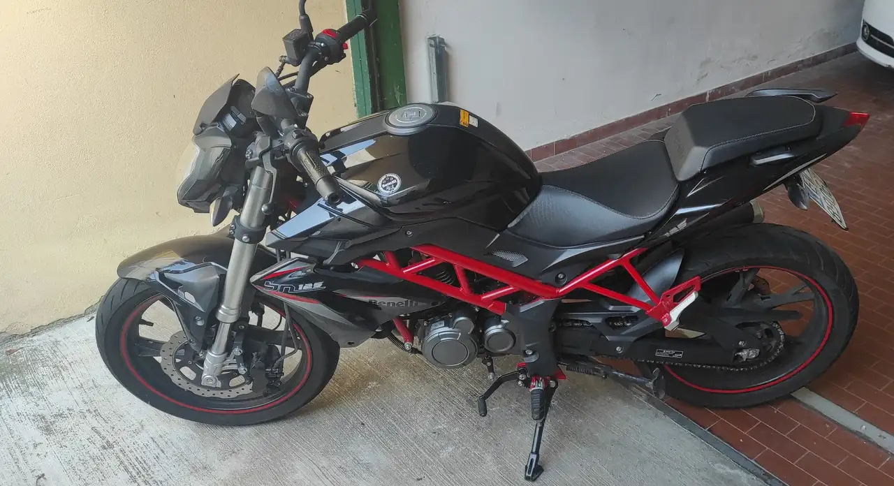 Benelli BN 125