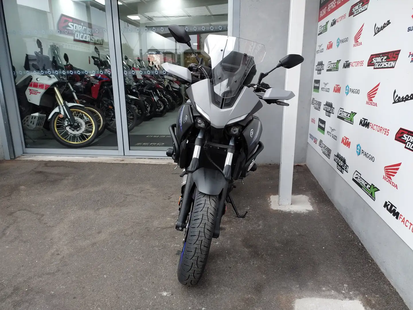 Yamaha Tracer 700 Gris - 2