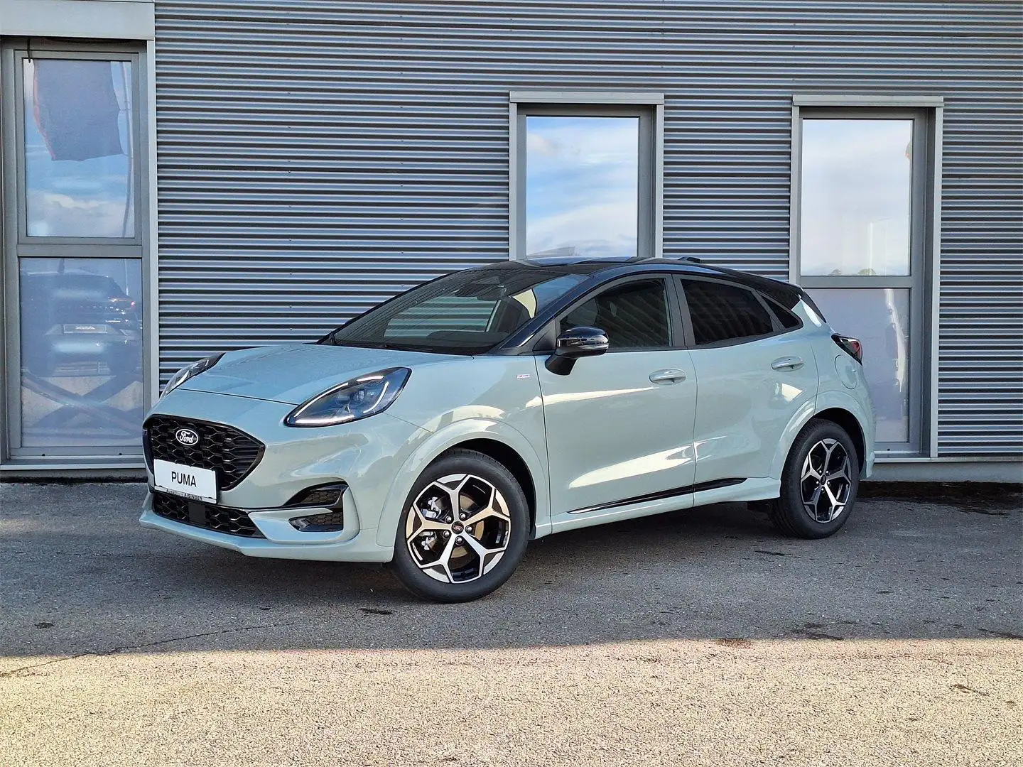 Ford Puma ST-Line 1,0L Ecoboost 125PS Grau - 2