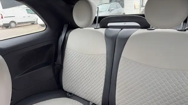 Fiat 500C view 9