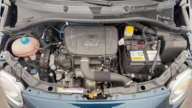 Fiat 500C view 15
