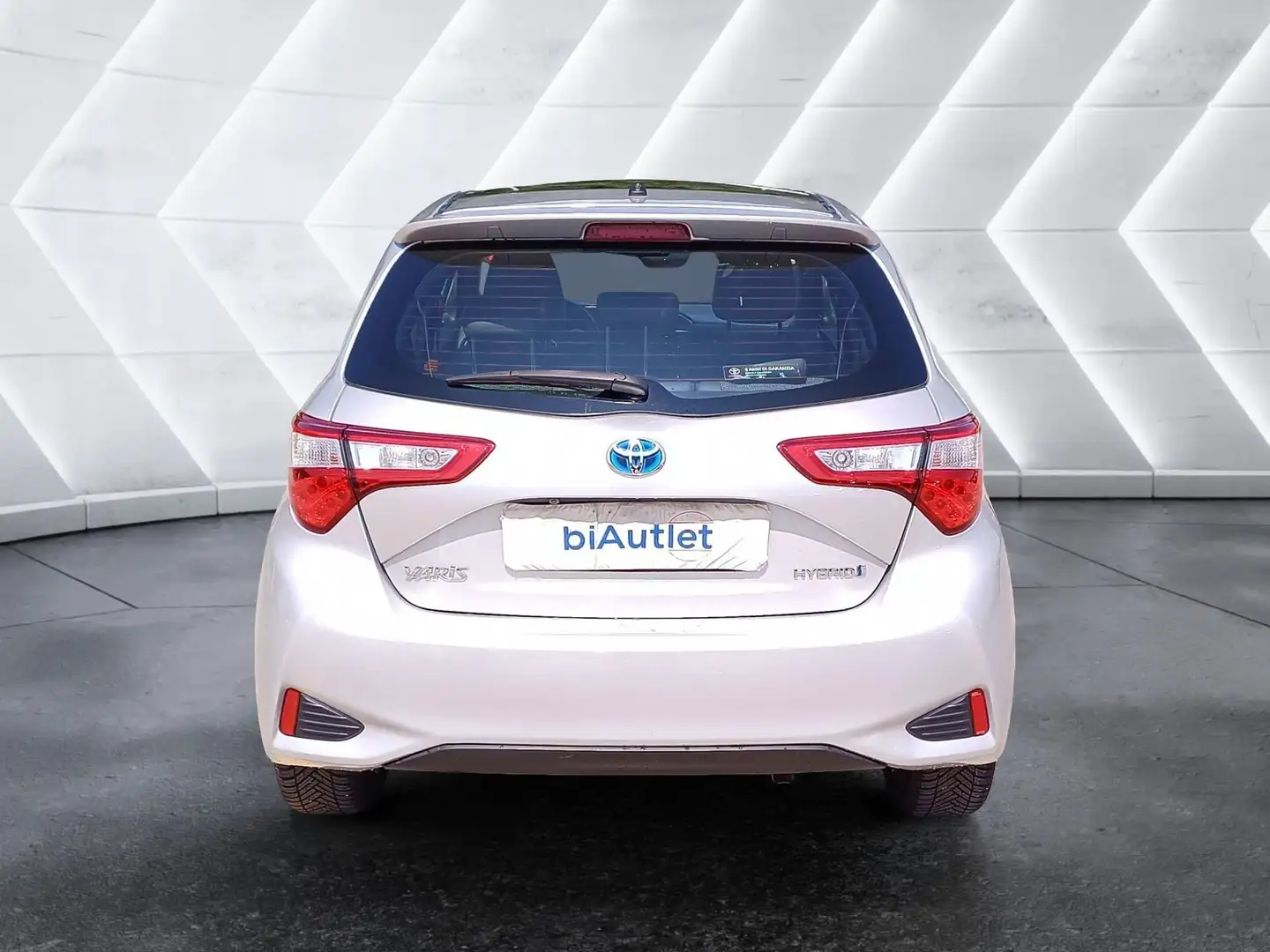 Toyota Yaris 5p 1.5h Trend Grey Edition my18 Grigio - 2