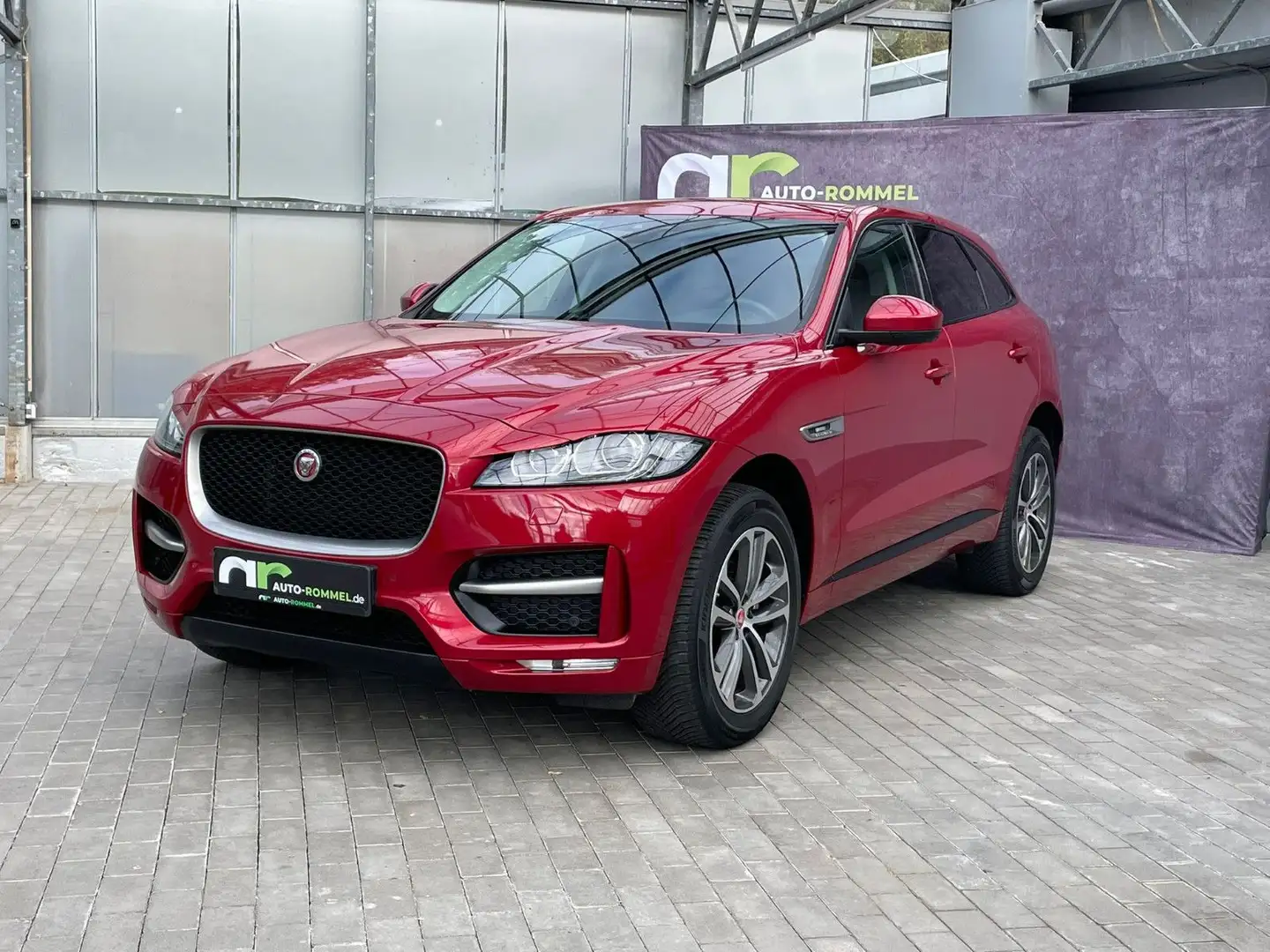 Jaguar F-Pace R-Sport AWD AHK Xen el.Heckkl. Meridian Rot - 1