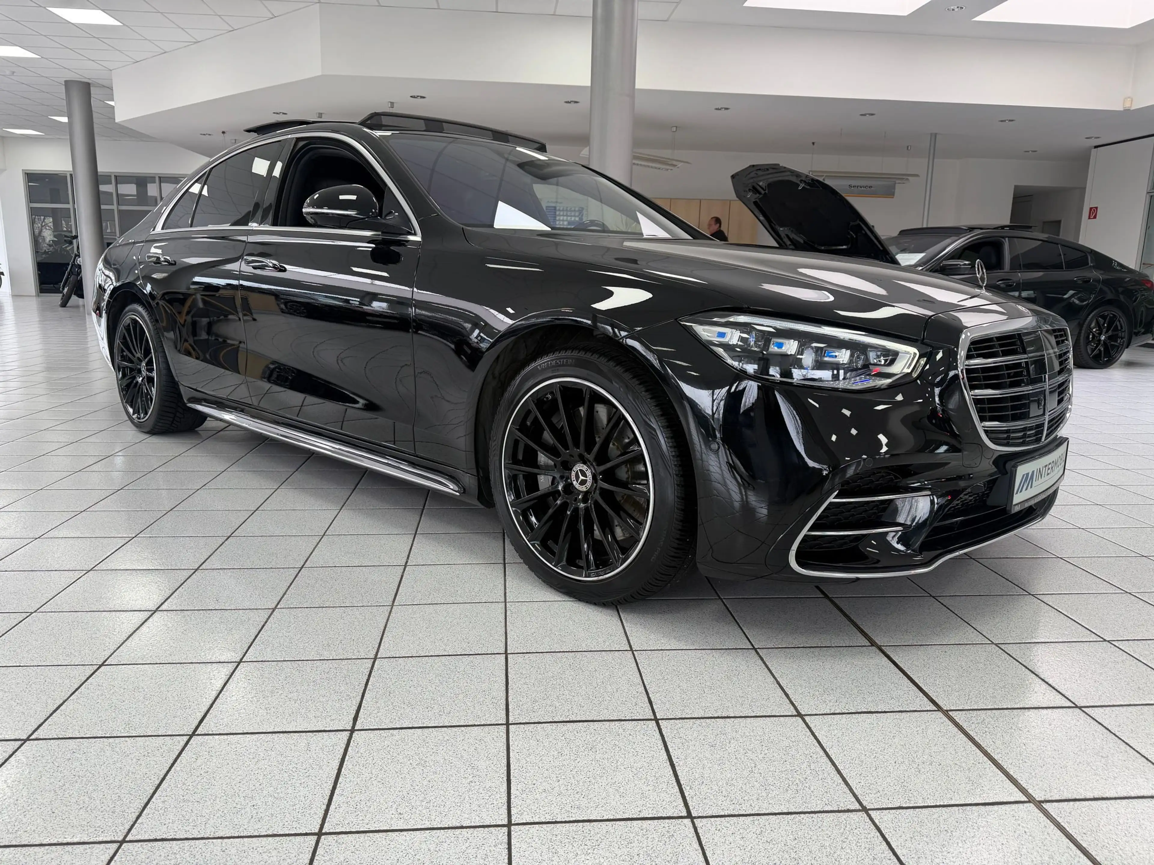 Mercedes-Benz S 580 e AMG*AIRM*PANO*BURM*HUD*DISTR*SOFT*360° — photo 3