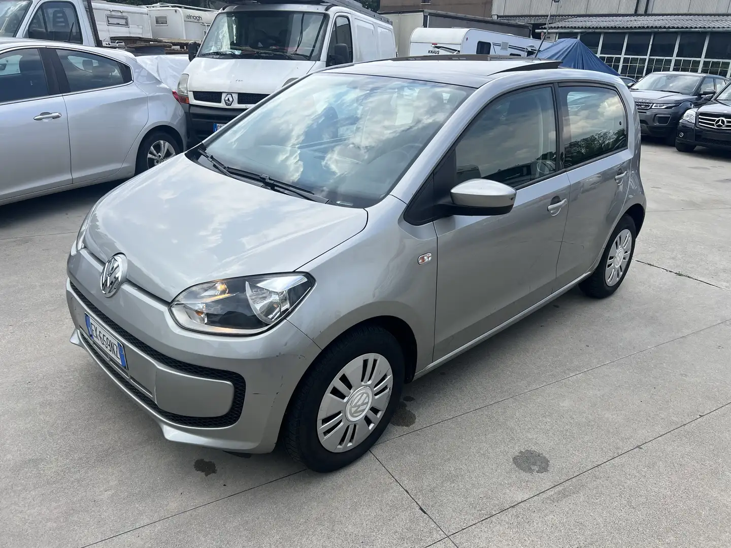 Volkswagen up! 5p 1.0 High 75cv - 2