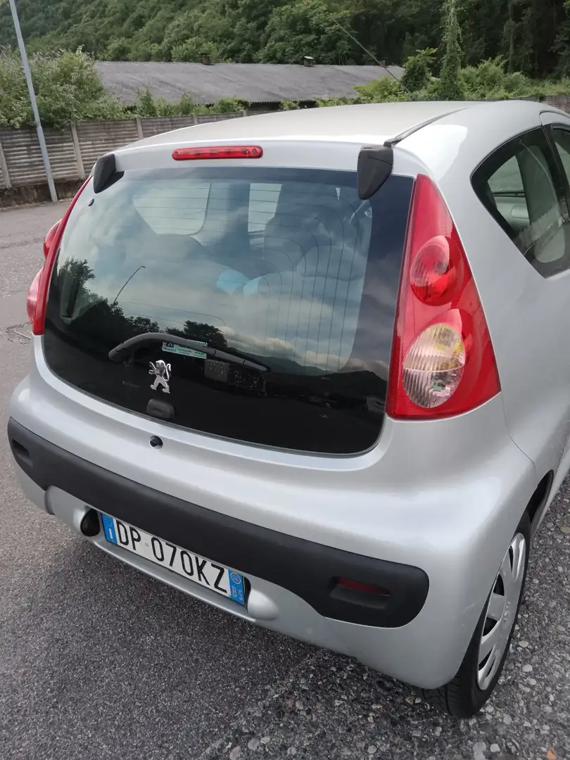 Peugeot 107 3p 1.0 12v Urban Move - 2