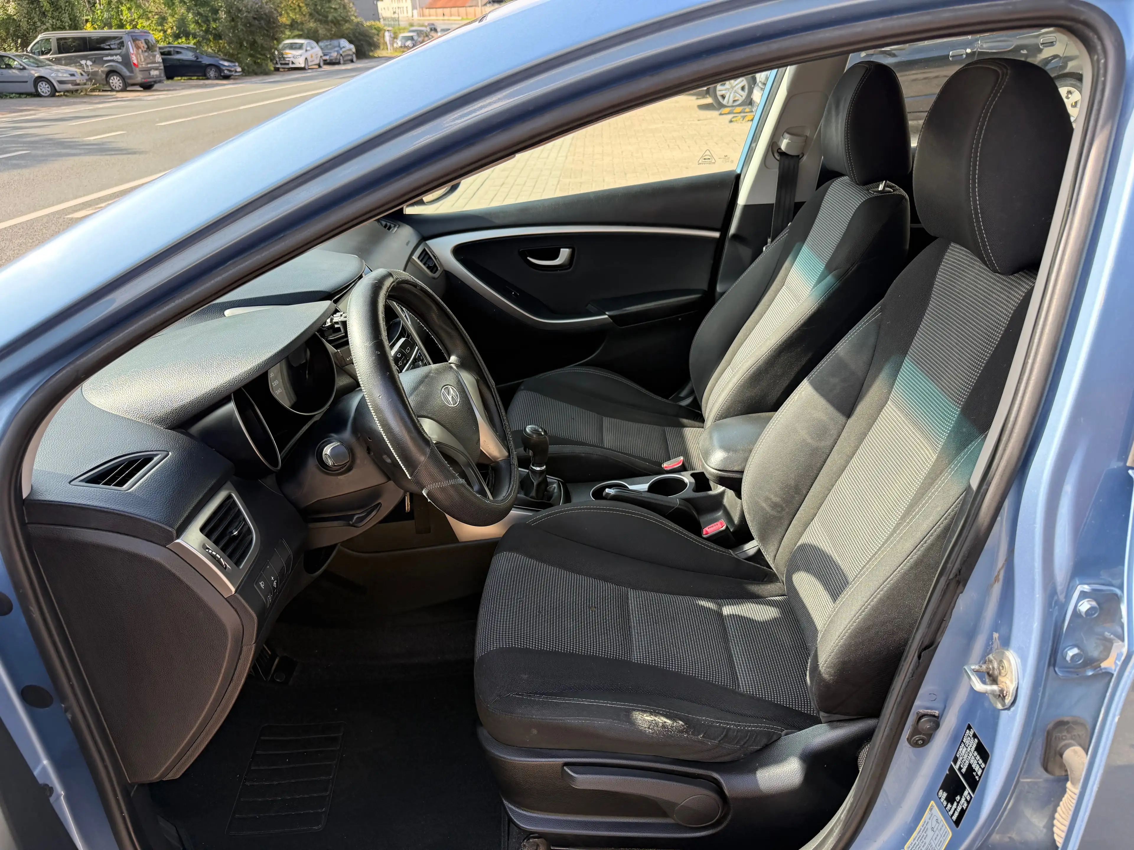 Hyundai i30 1.4i 🚩 PRÊTE À IMMATRICULÉ 🚩 GARANTIE 1 AN — photo 9