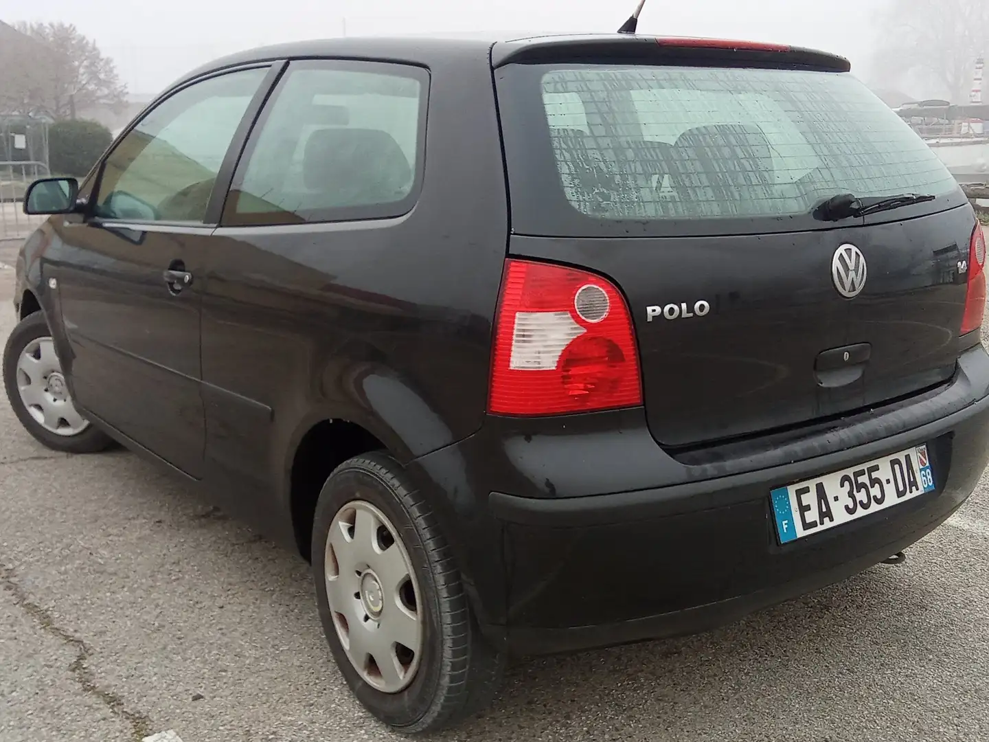 Volkswagen Polo Polo 1.4 16V - 75 Confort Noir - 2
