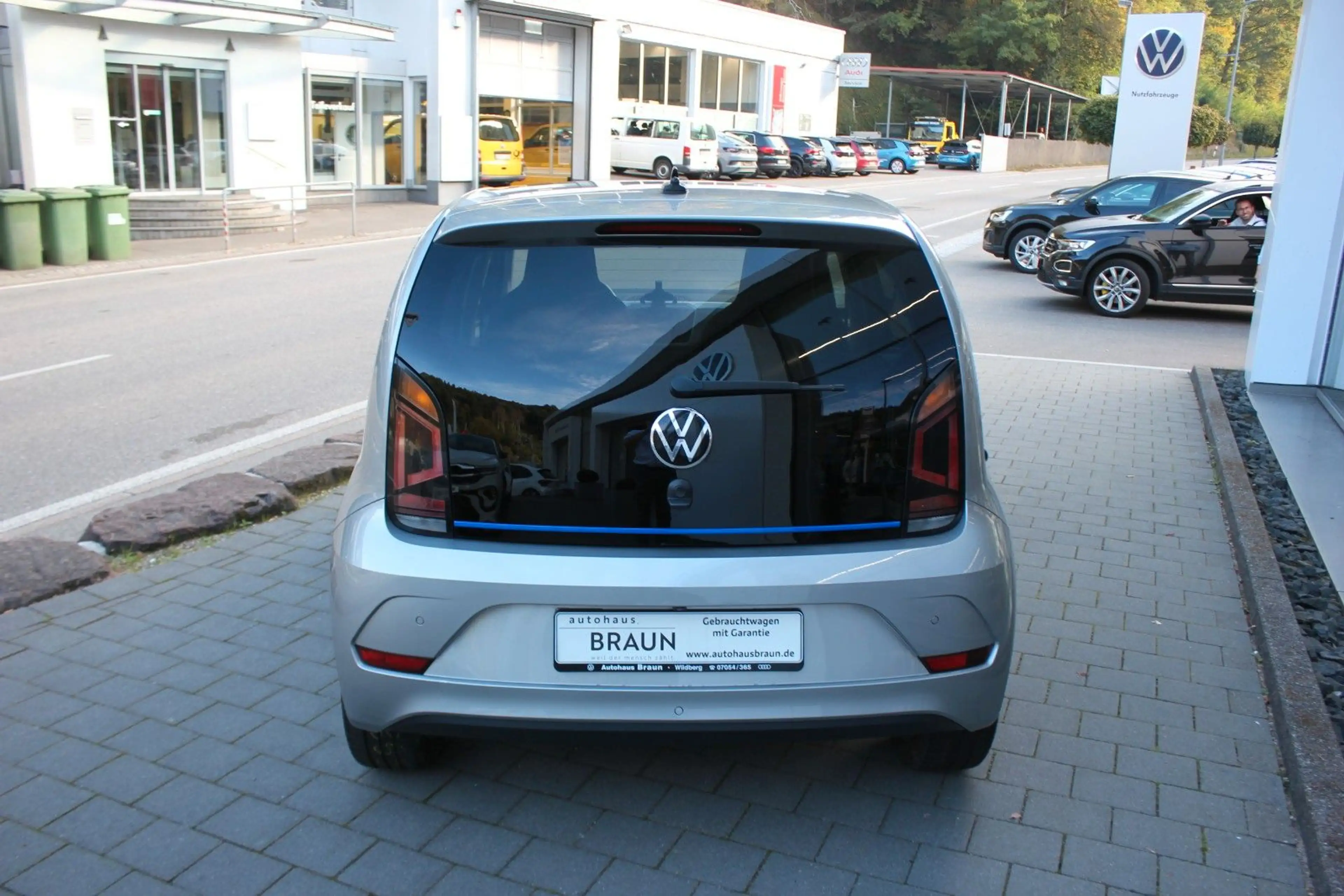 Volkswagen up! e-up! Style Plus 32 kWh Akku inkl. — photo 7