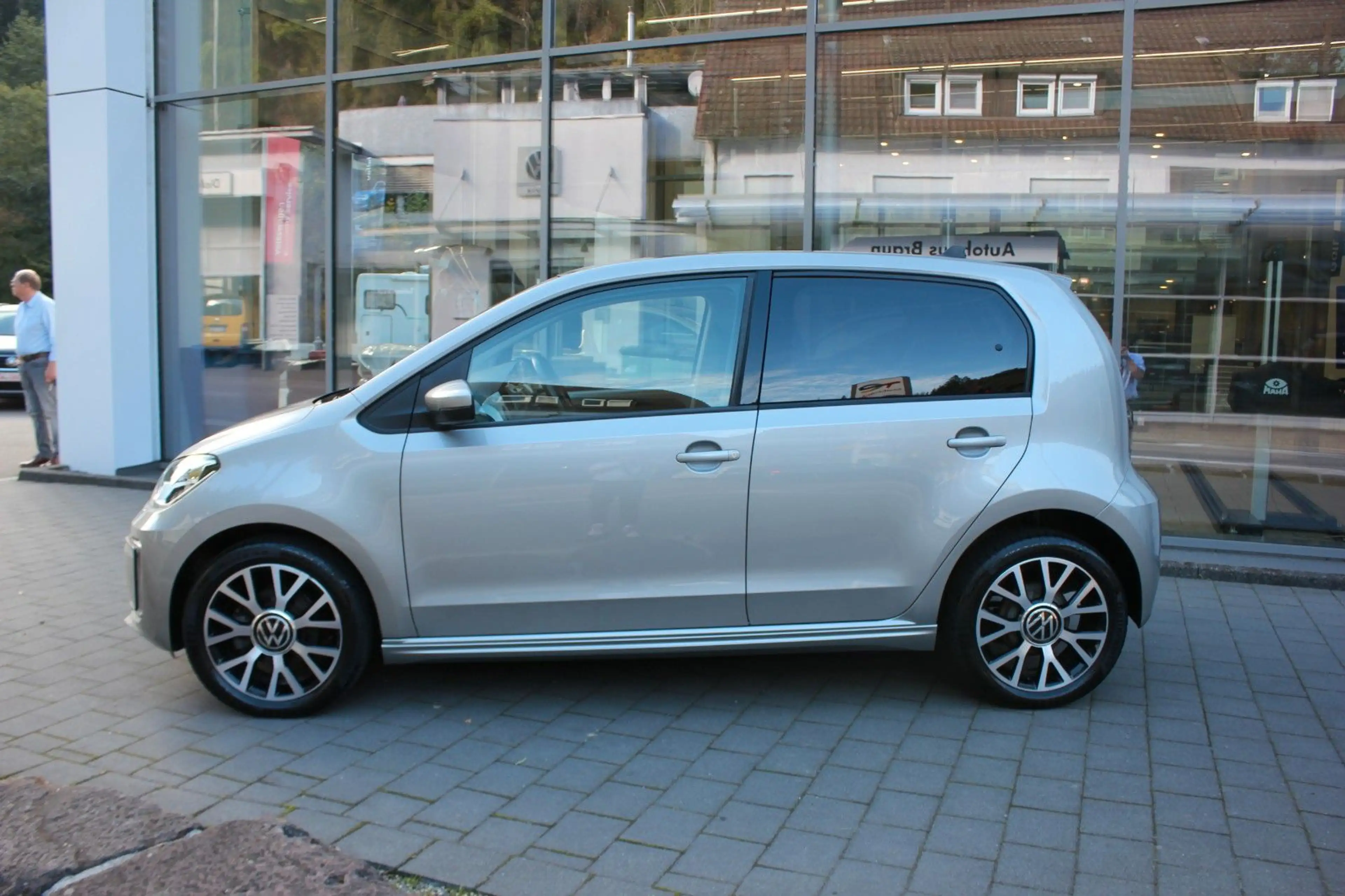 Volkswagen up! e-up! Style Plus 32 kWh Akku inkl. — photo 5