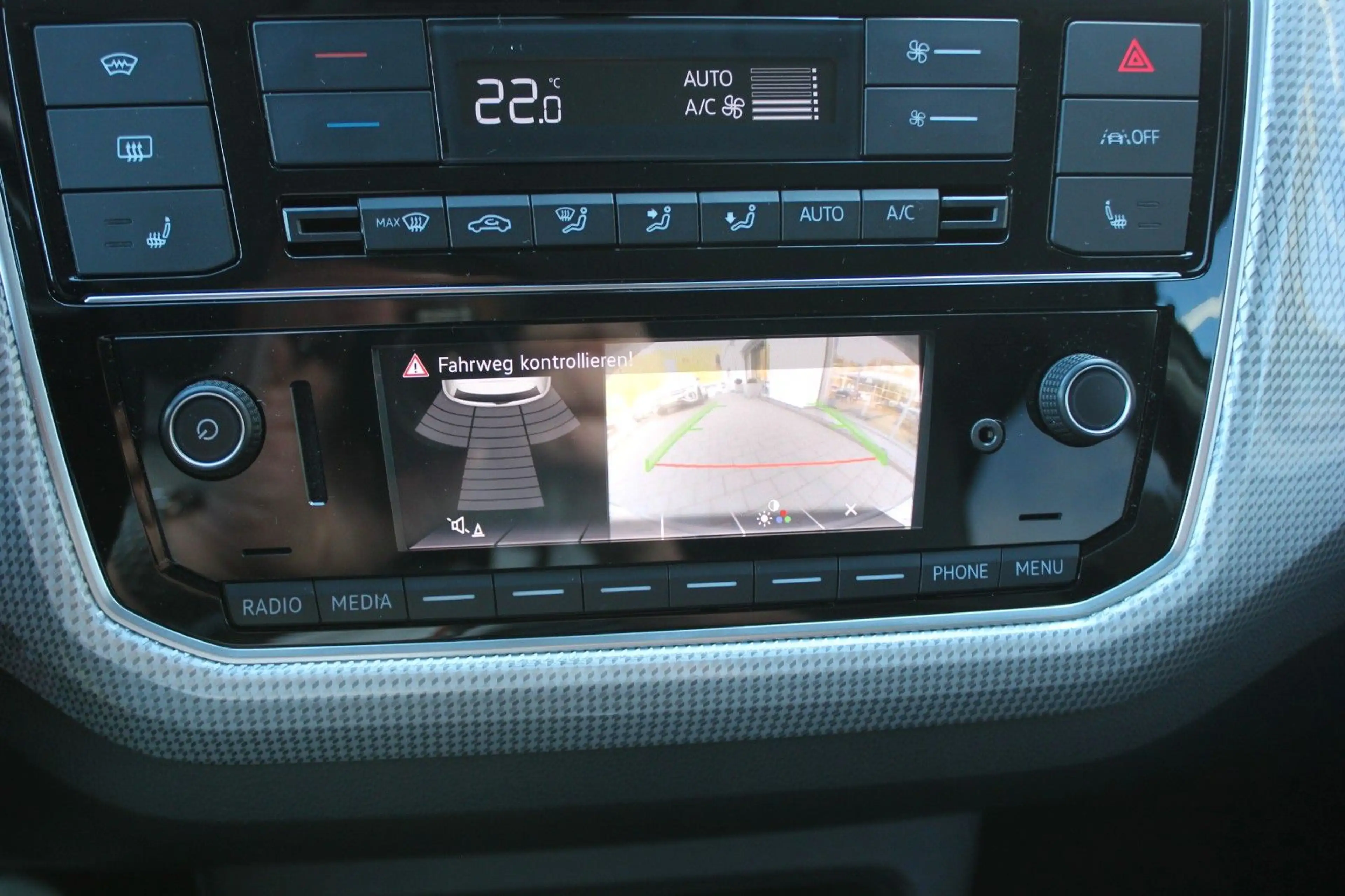 Volkswagen up! e-up! Style Plus 32 kWh Akku inkl. — photo 14
