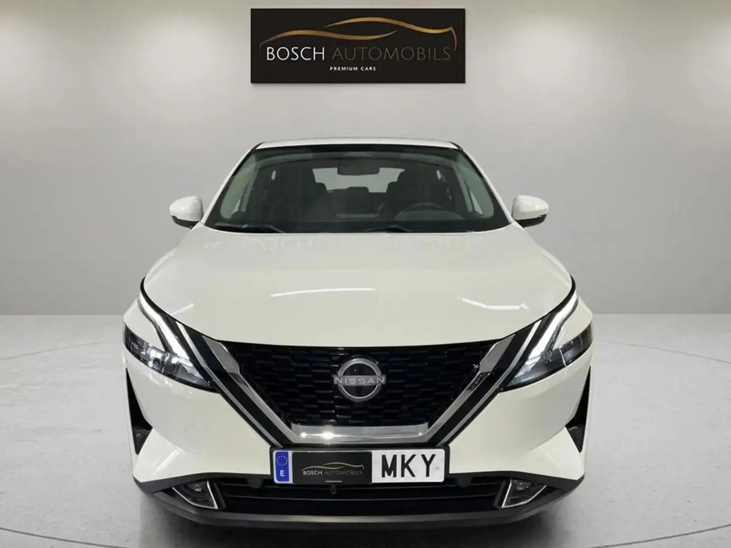 Nissan Qashqai Acenta DIG-T 140cv MHEV 12v Weiß - 2