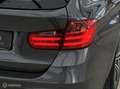 BMW 320 3-serie Touring 320i M Sport High Executive PANO/N Grijs - thumbnail 24
