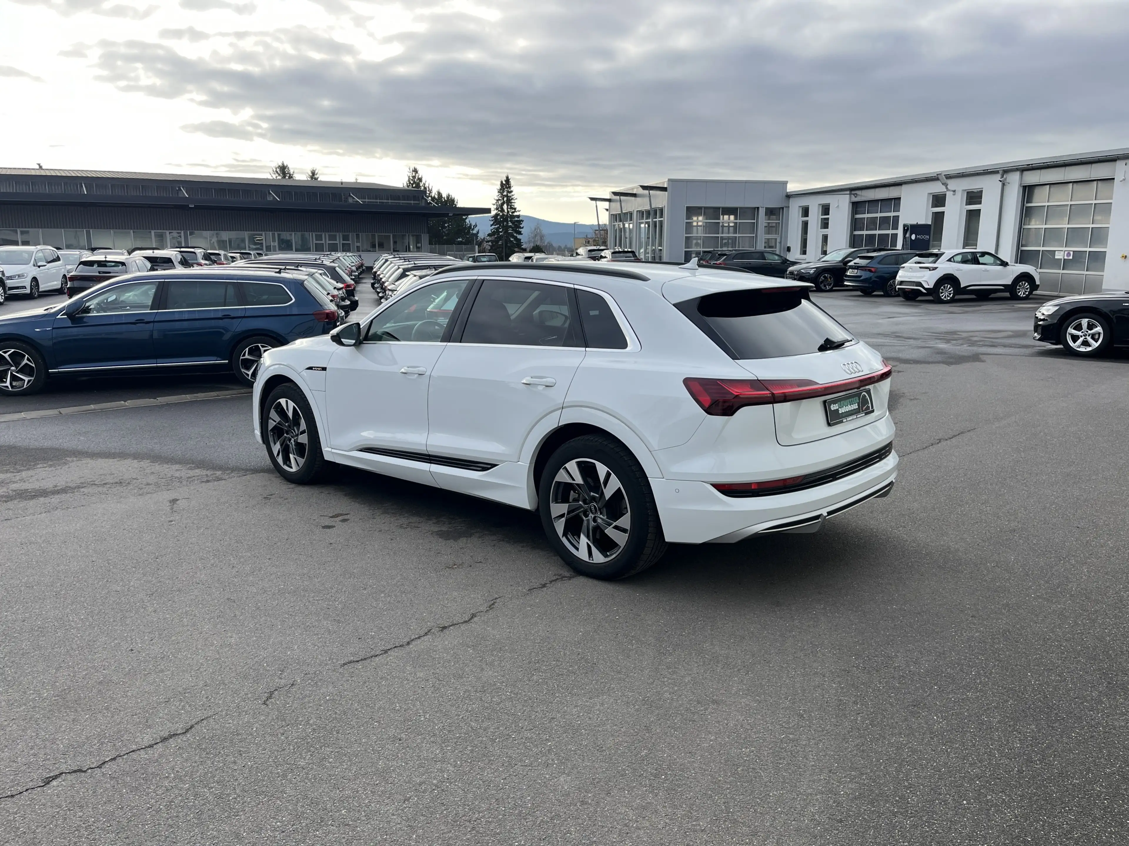 Audi e-tron S-Line 181€ m.20% Anz. 20 Zoll Kamera el.Klappe — photo 9