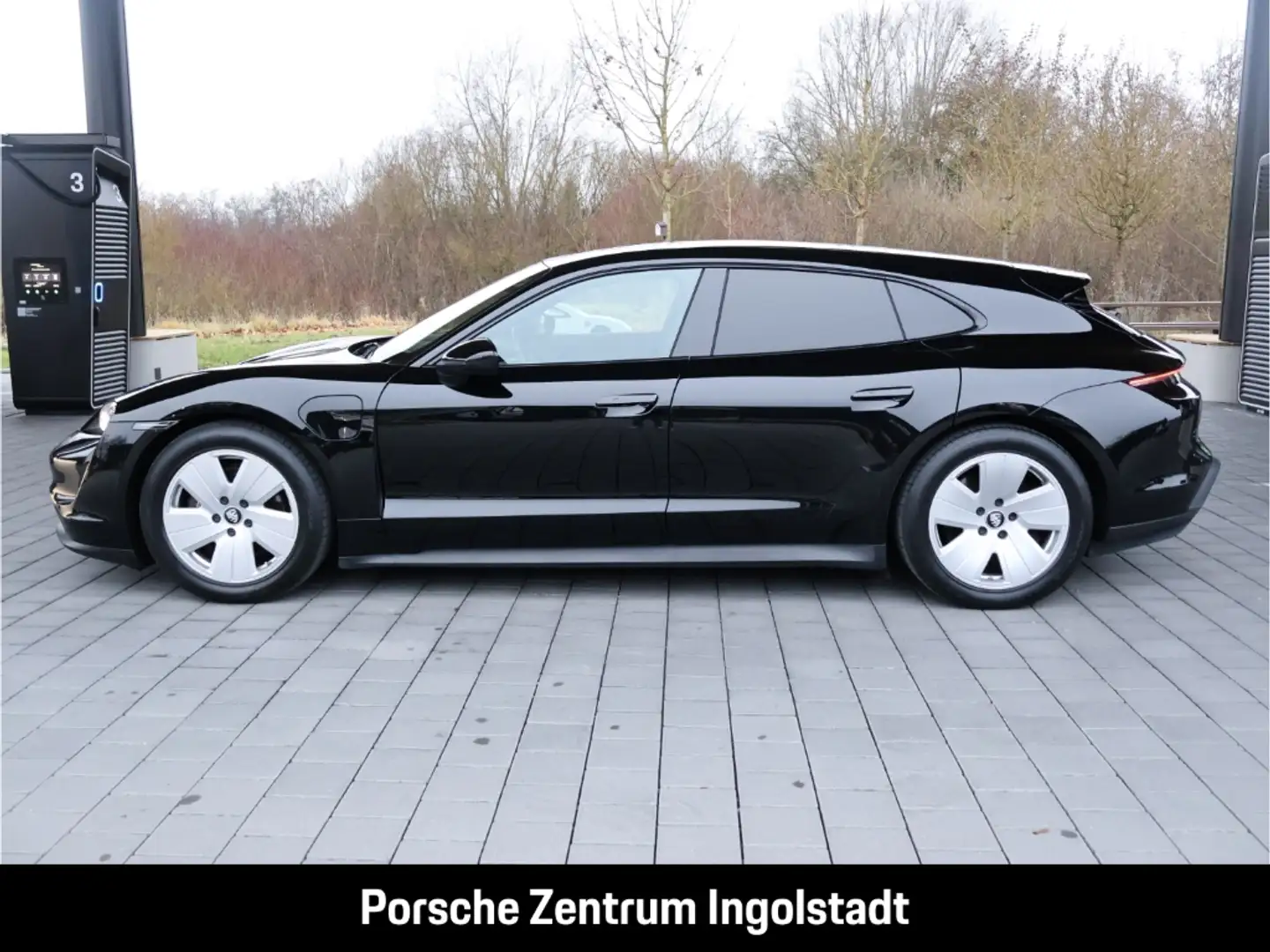 Porsche Taycan Sport Turismo, PerformancePlus 22kw On BoardAC Lad Schwarz - 2