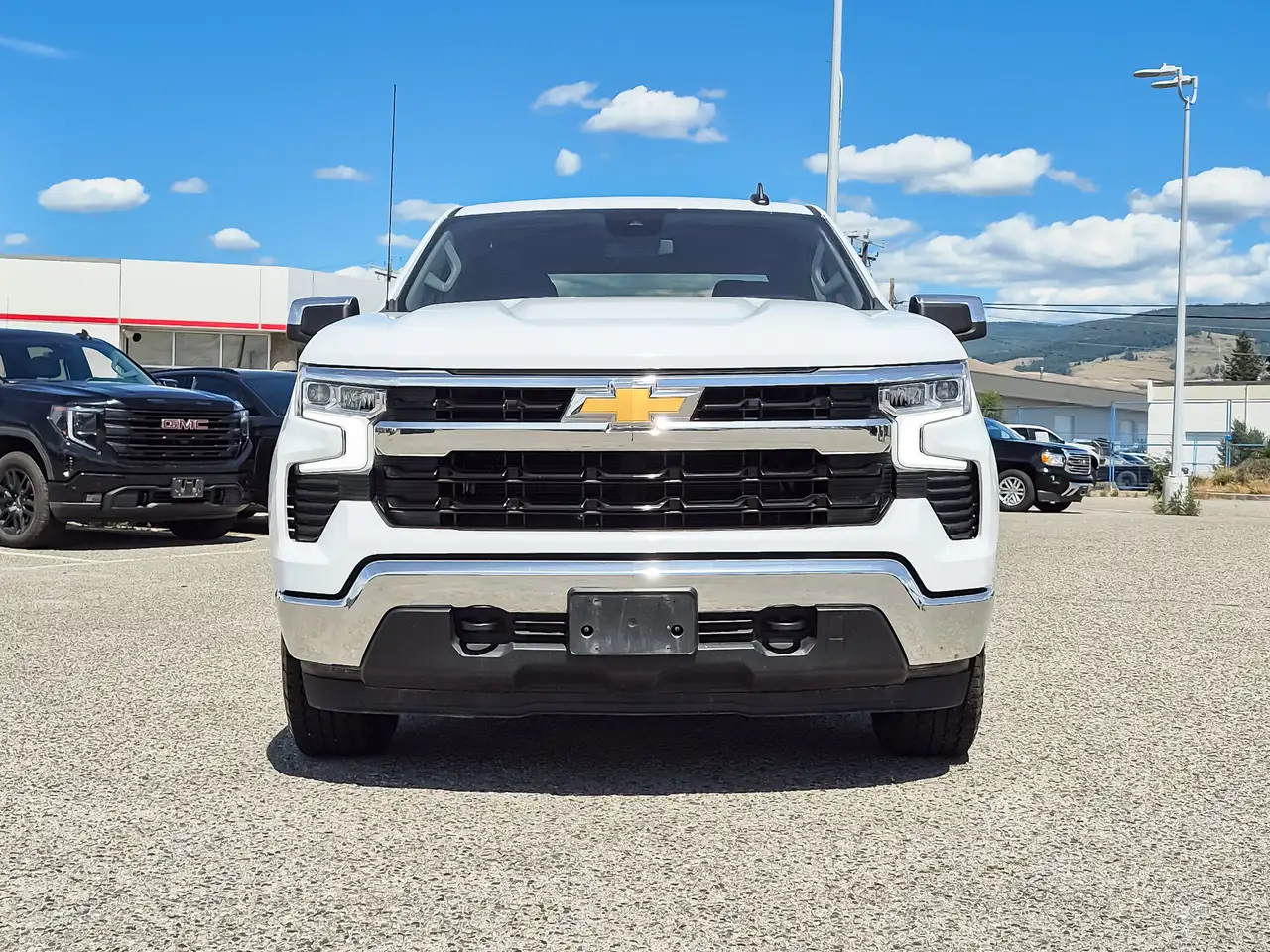 Chevrolet Silverado 1500 снимка Chevrolet Silverado 1500