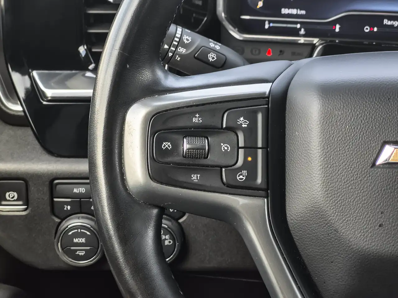 Chevrolet Silverado 1500 снимка Chevrolet Silverado 1500