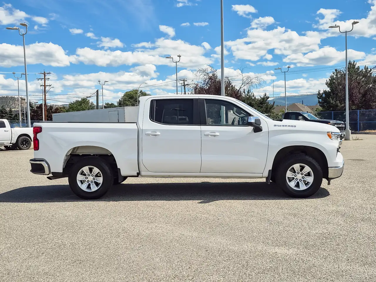 Chevrolet Silverado 1500 снимка Chevrolet Silverado 1500