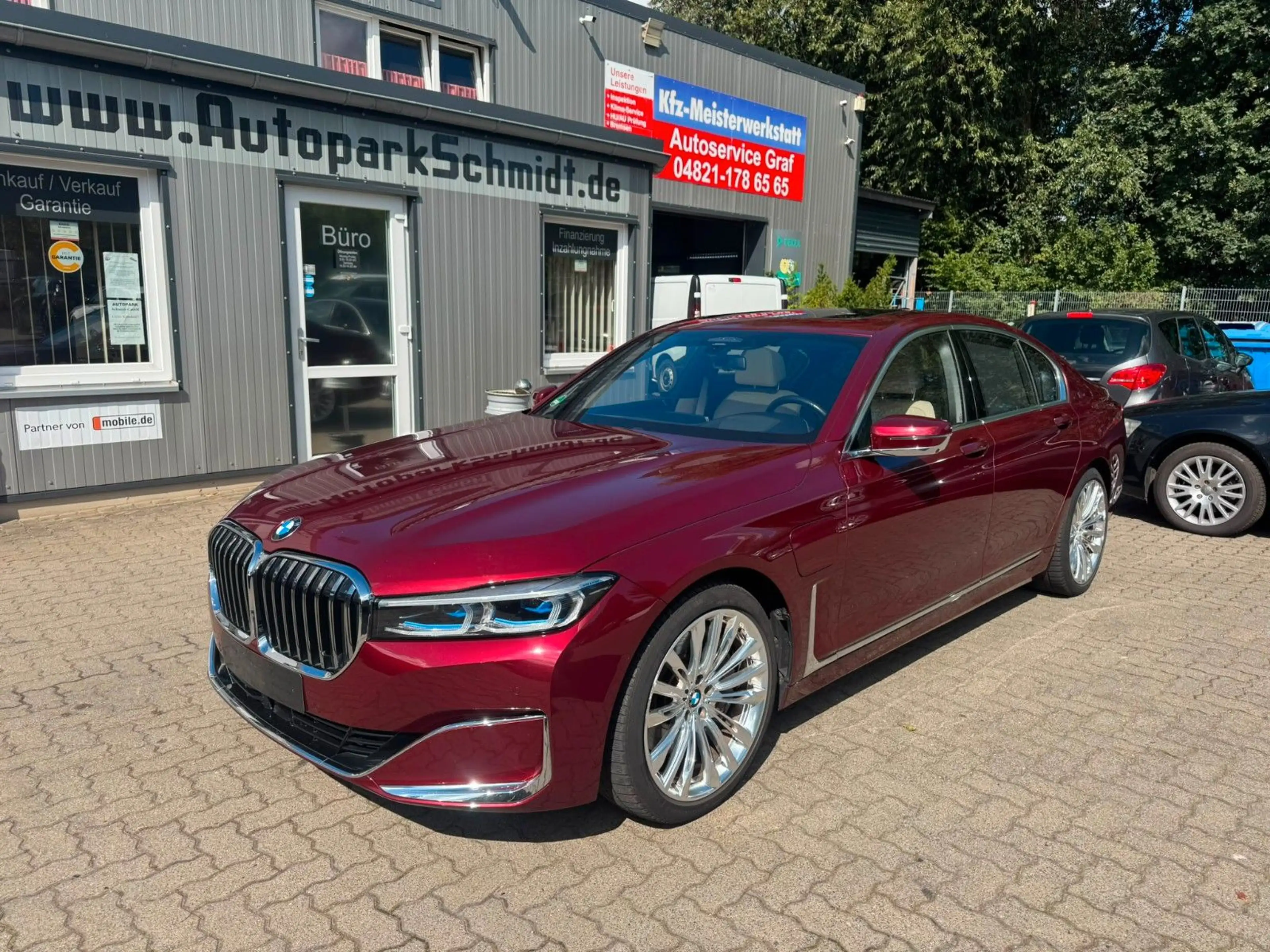 BMW 745 e LASER°INDIVIDUAL°MEMORY°HUD°LEDER°ELSSD°SH!