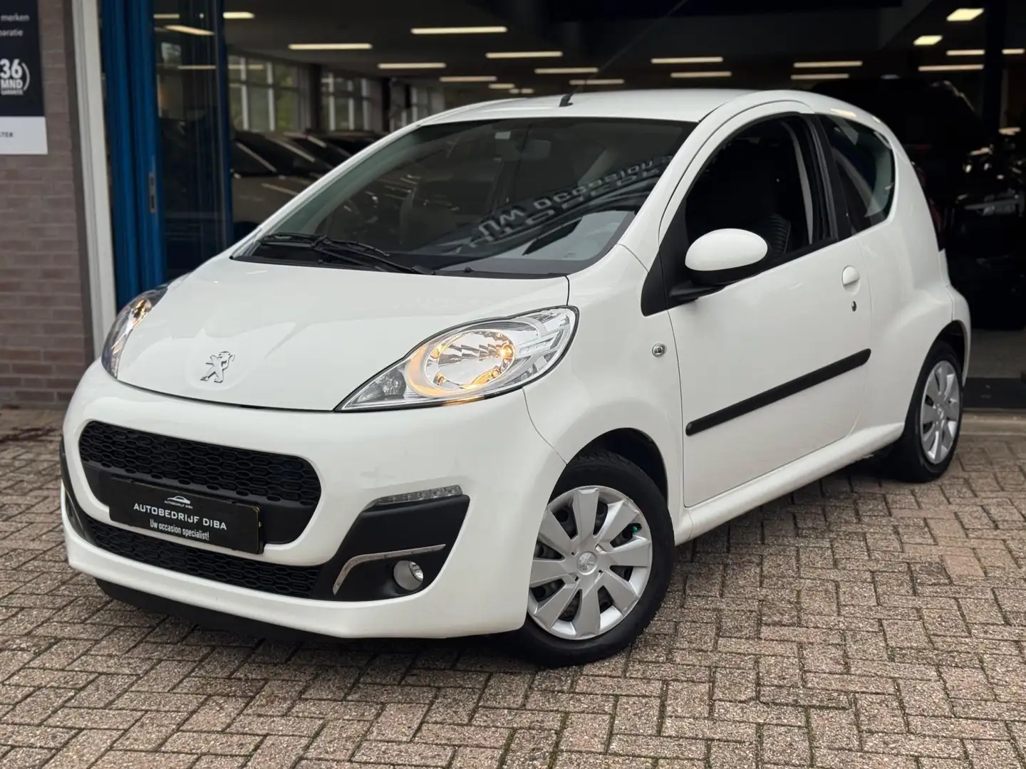 Peugeot 107 1.0 Active 2014 WIT 3drs AUT AIRCO APK NAP! Blanc - 2