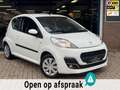 Peugeot 107 1.0 Active 2014 WIT 3drs AUT AIRCO APK NAP! Blanc - thumbnail 1