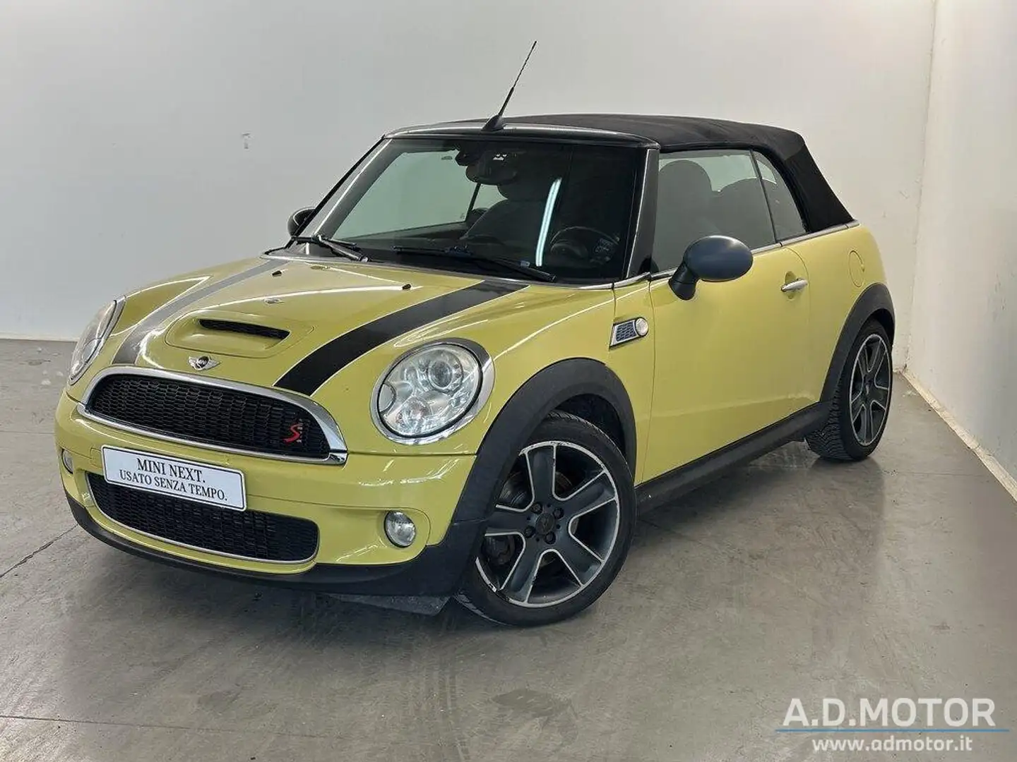 MINI Cooper S Coupe Cooper S Cabrio 1.6 Cooper S Gelb - 1
