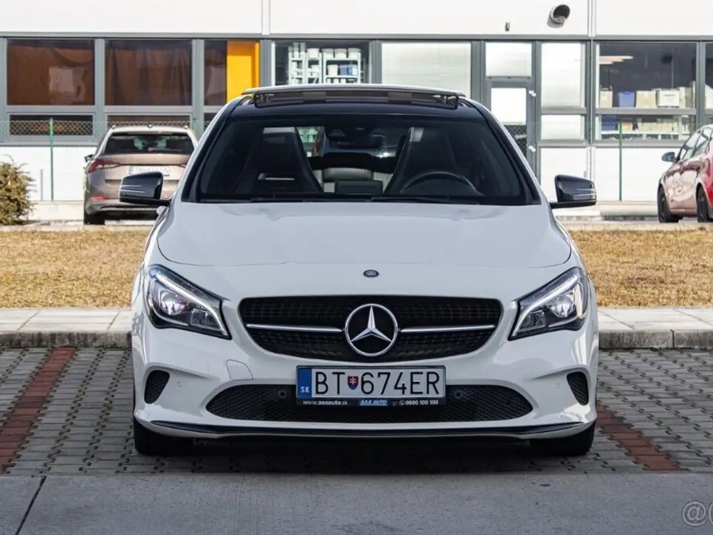 Mercedes-Benz CLA 200 CLA Shooting Brake 200 7G-DCT Peak Edition Weiß - 1