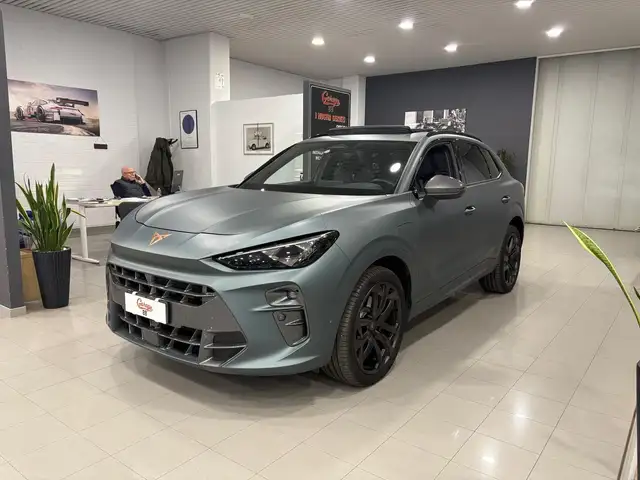 CUPRA Terramar 1.5 e-hybrid VZ 272cv dsg